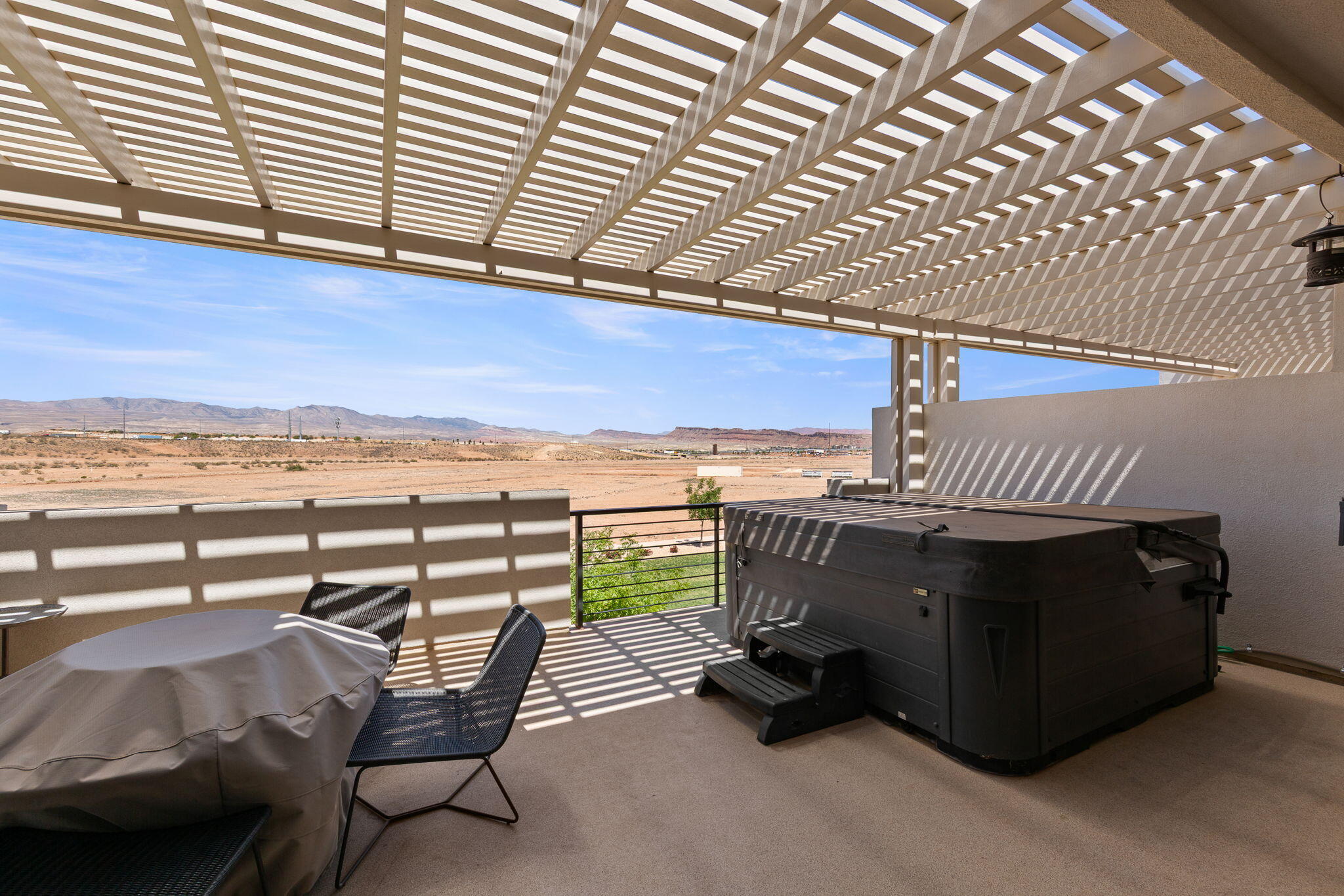 DESERT COLOR RESORT - Residential