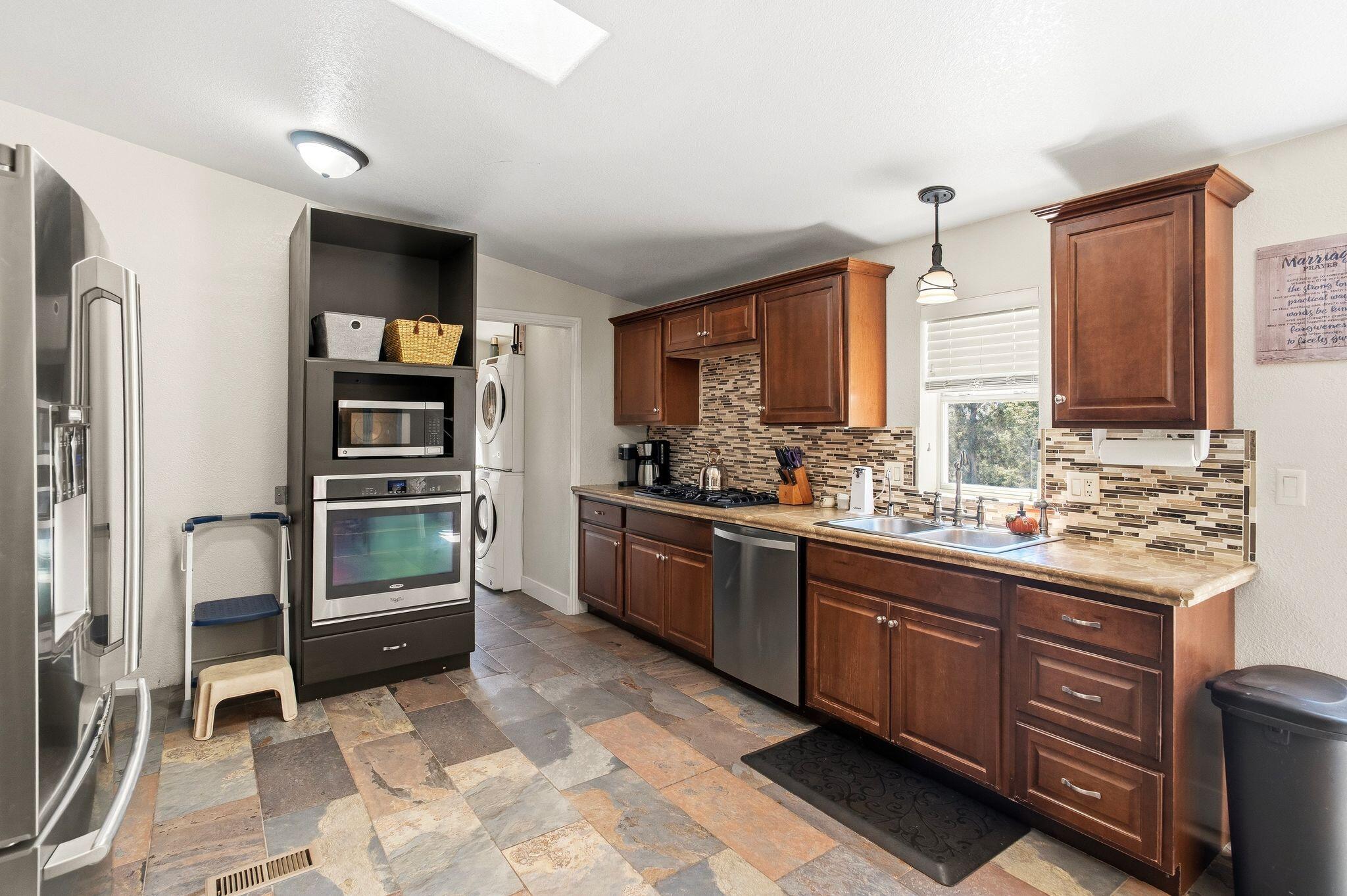 DIXIE DEER ESTATES - Residential