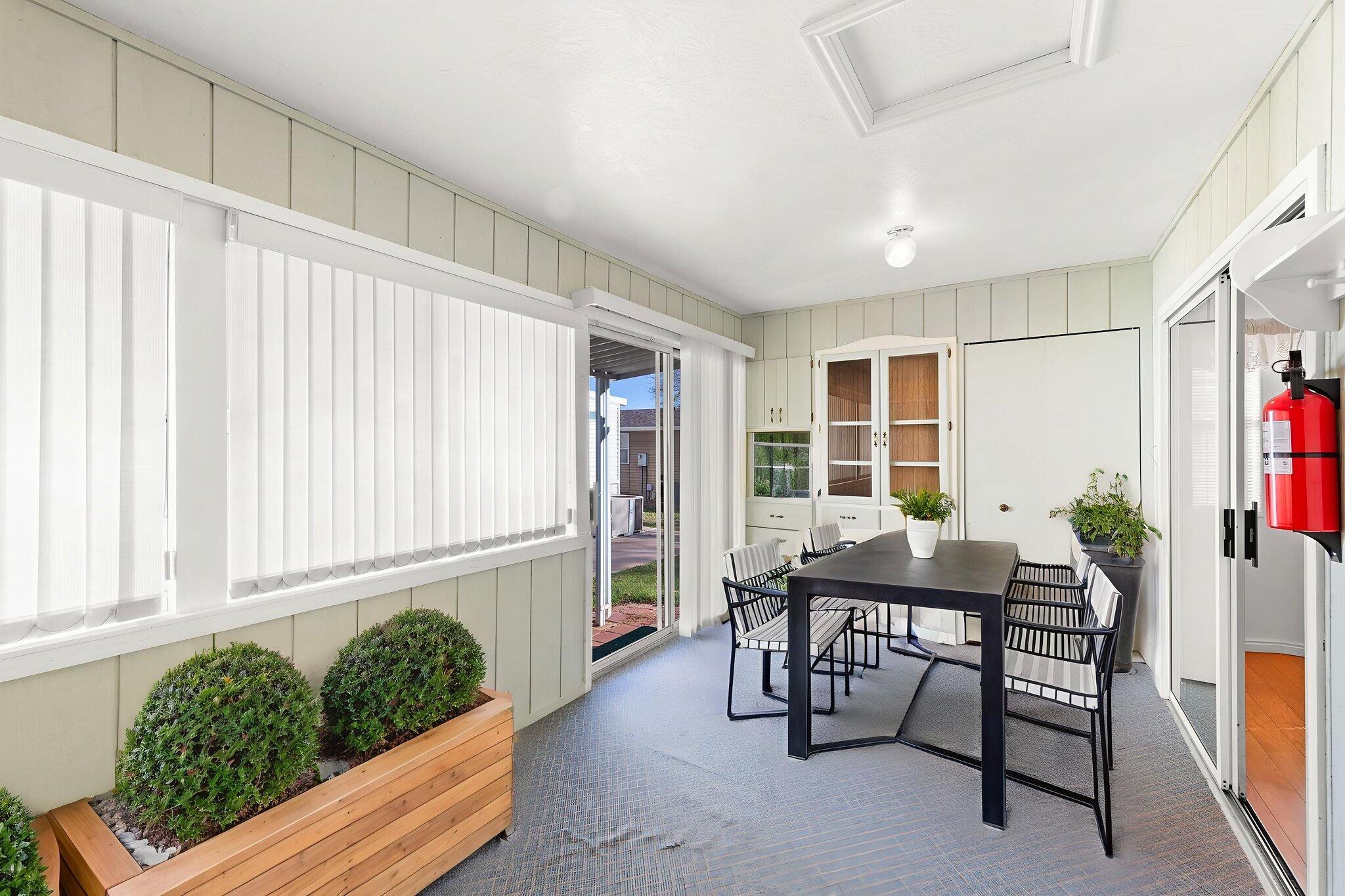 KINGS ROW ESTATES - Residential