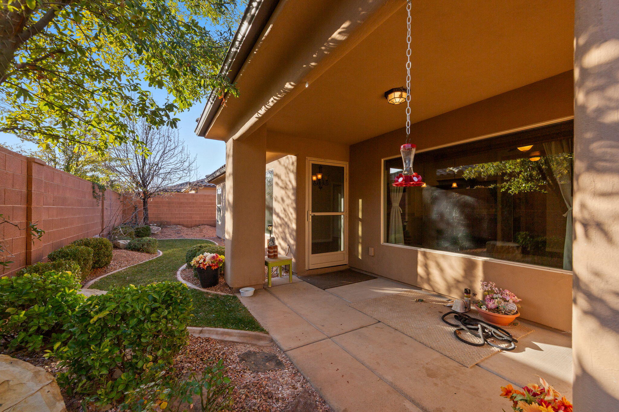 DESERT ROSE - Residential