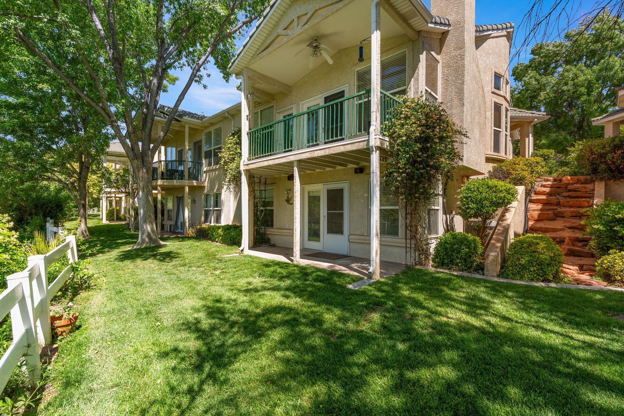 HIGHLANDS - Residential