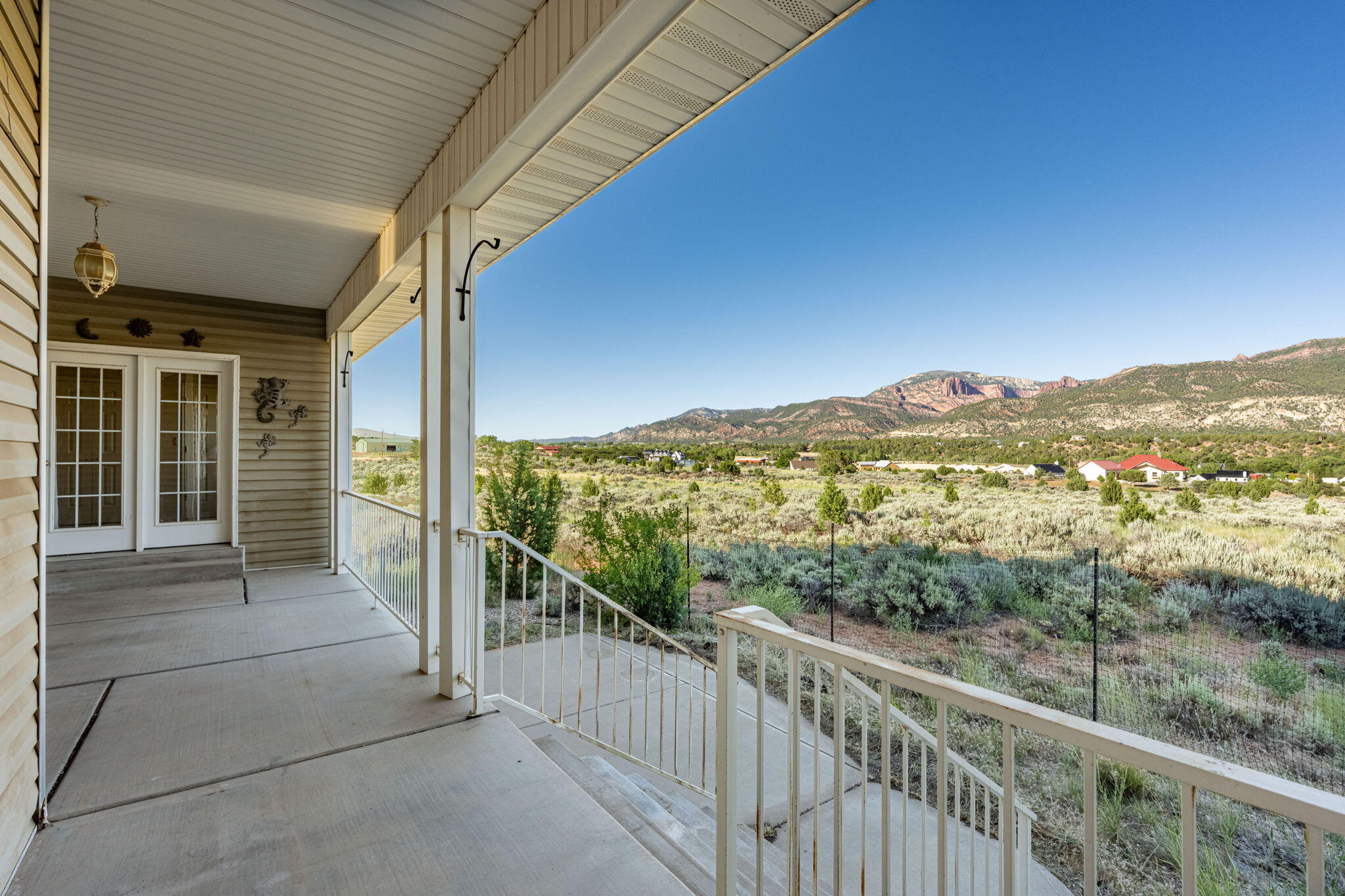 BLACKRIDGE RANCHES - Residential