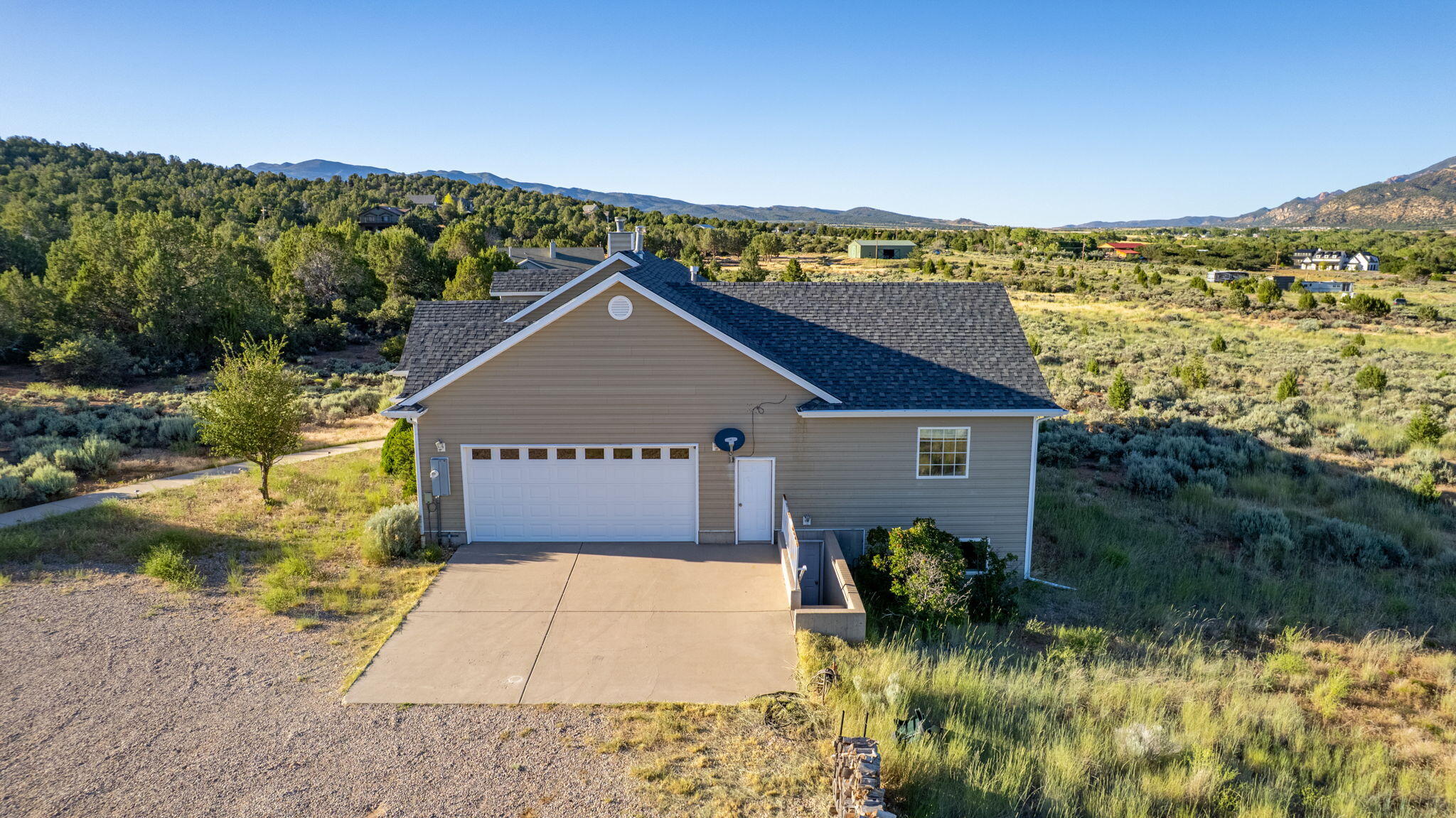 BLACKRIDGE RANCHES - Residential