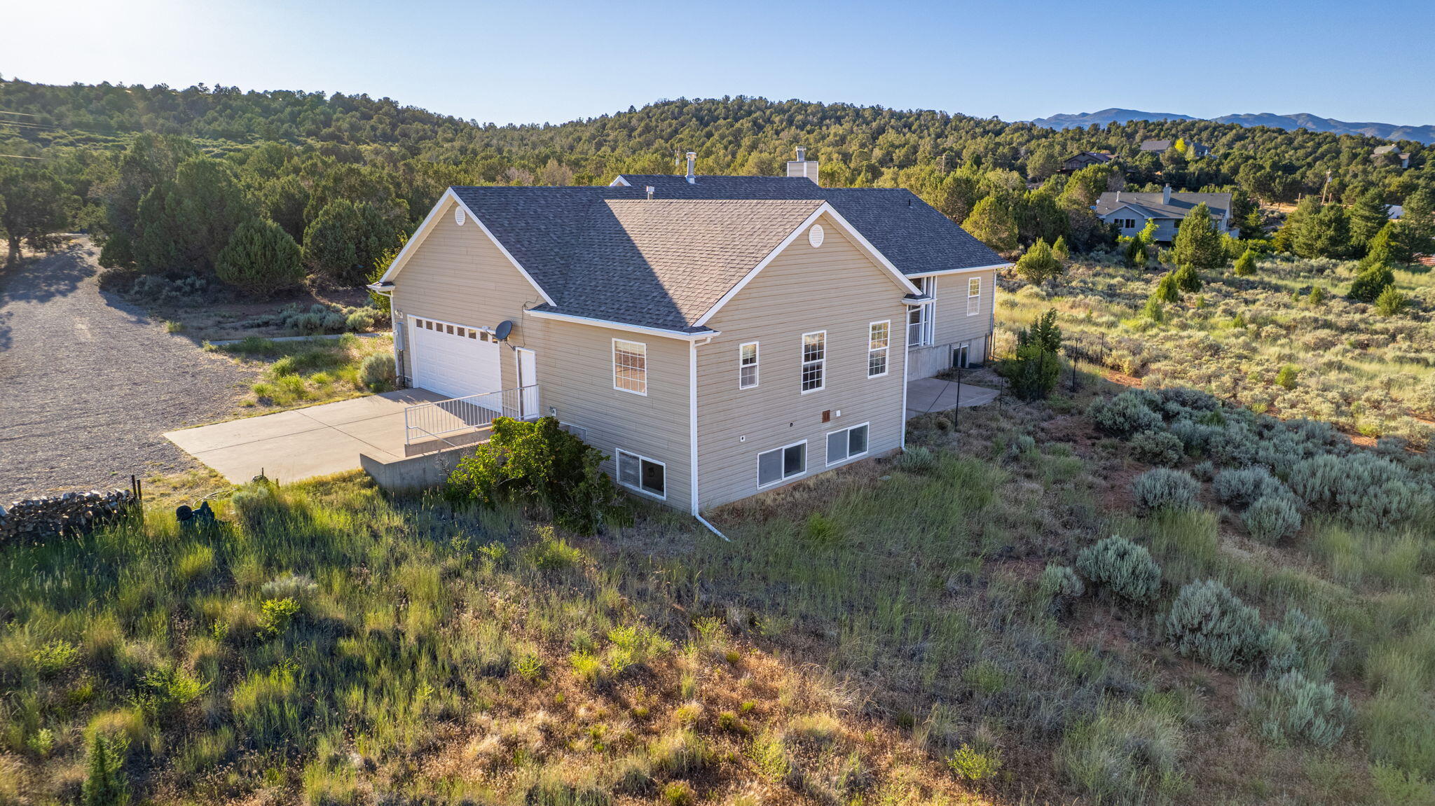 BLACKRIDGE RANCHES - Residential