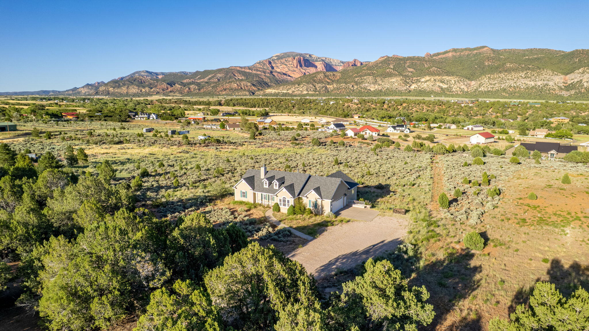 BLACKRIDGE RANCHES - Residential
