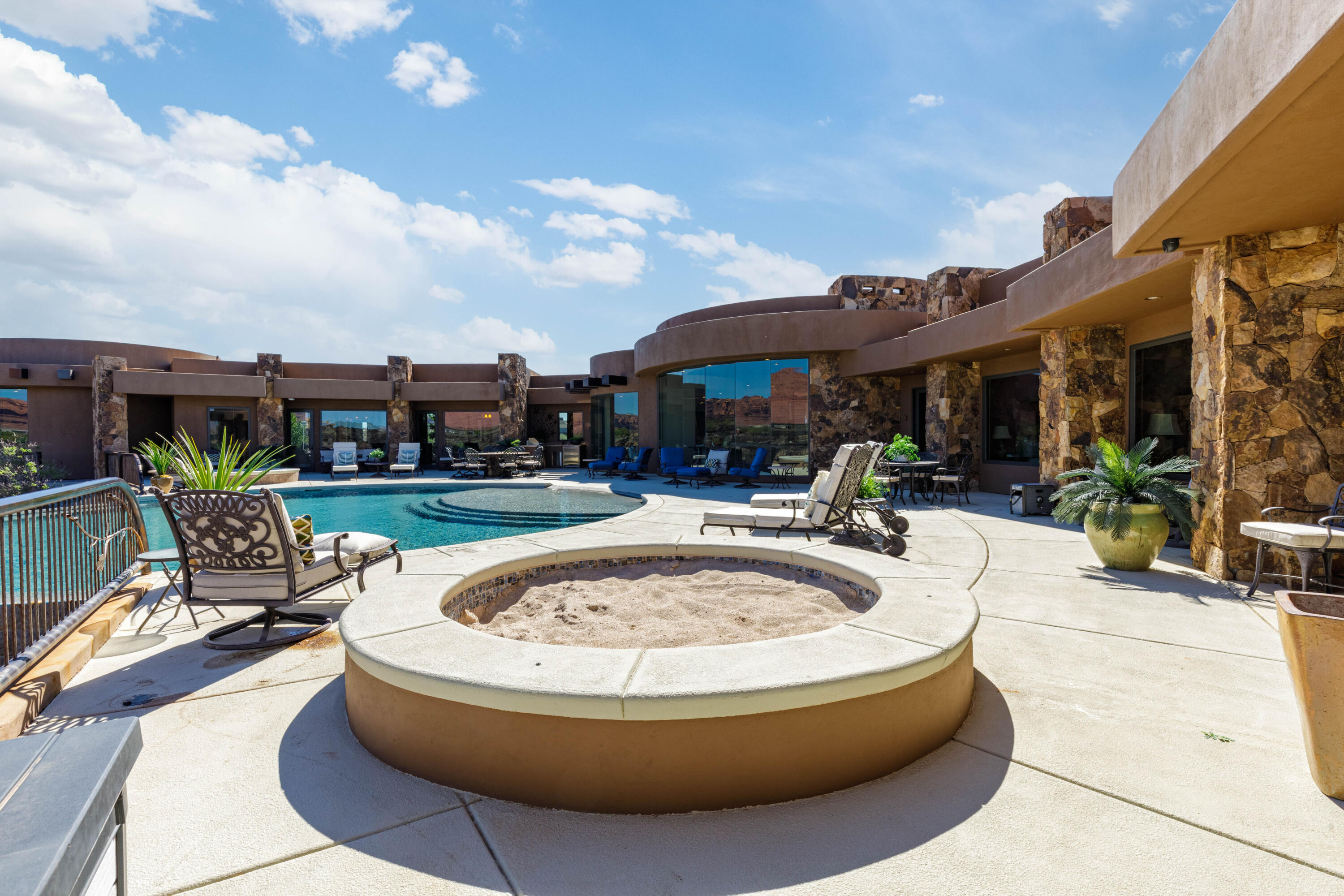ENTRADA AT SNOW CANYON CHACO WEST - Residential