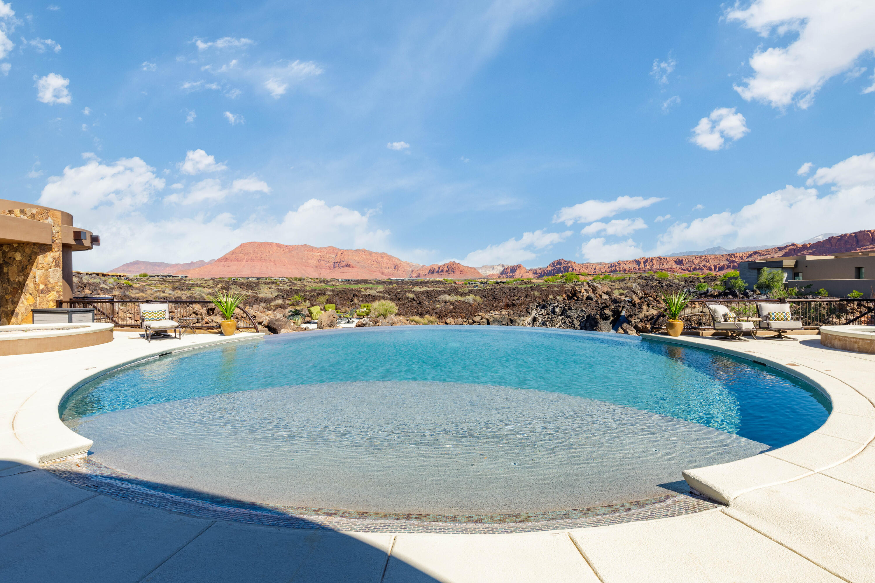 ENTRADA AT SNOW CANYON CHACO WEST - Residential