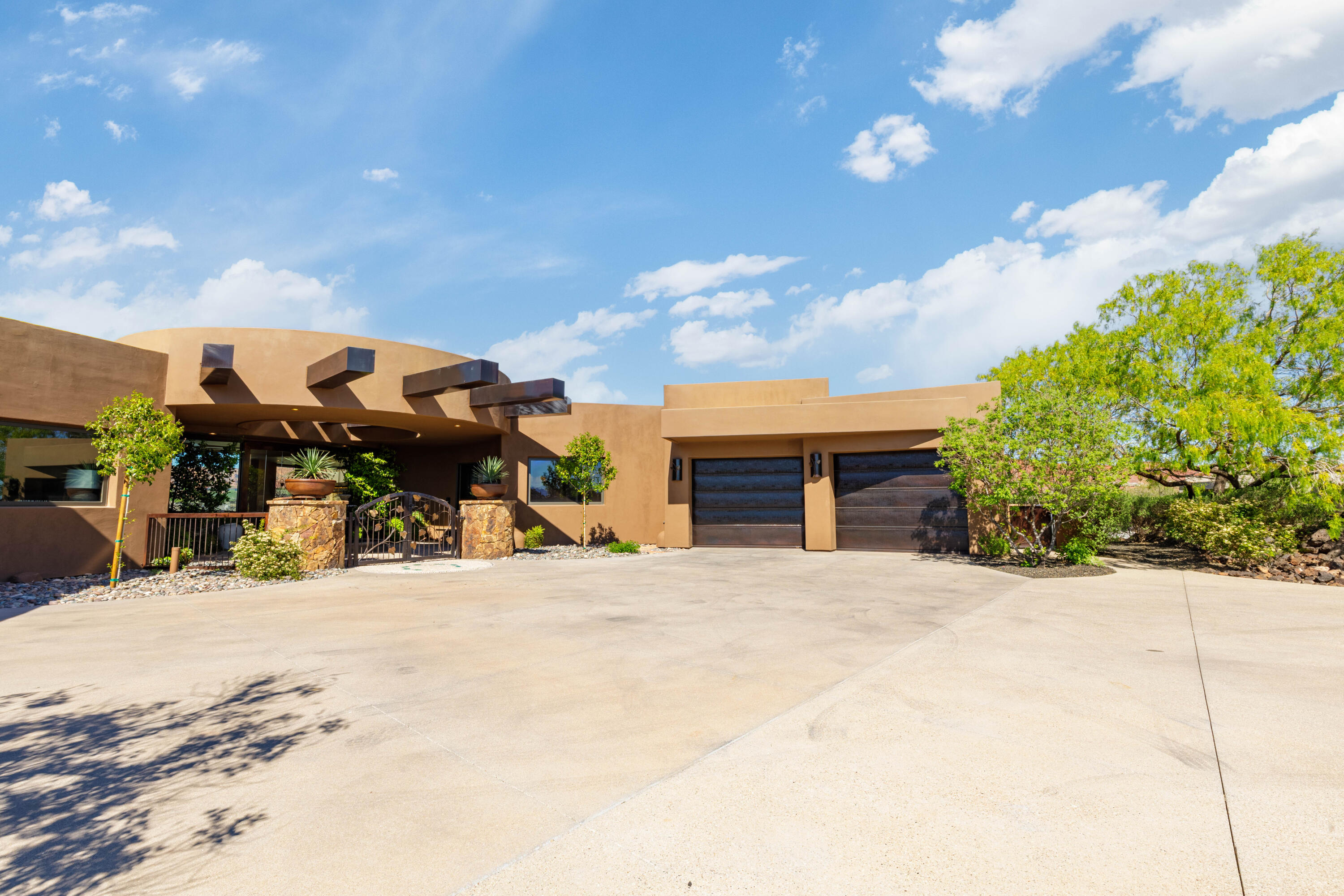 ENTRADA AT SNOW CANYON CHACO WEST - Residential