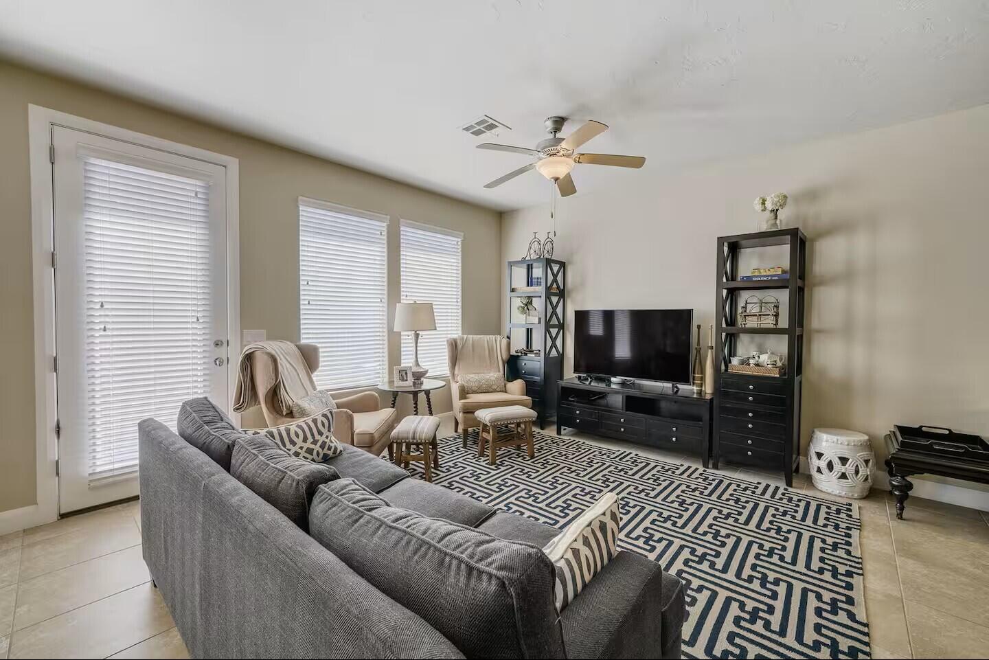 CORAL RIDGE TOWNHOMES - Residential