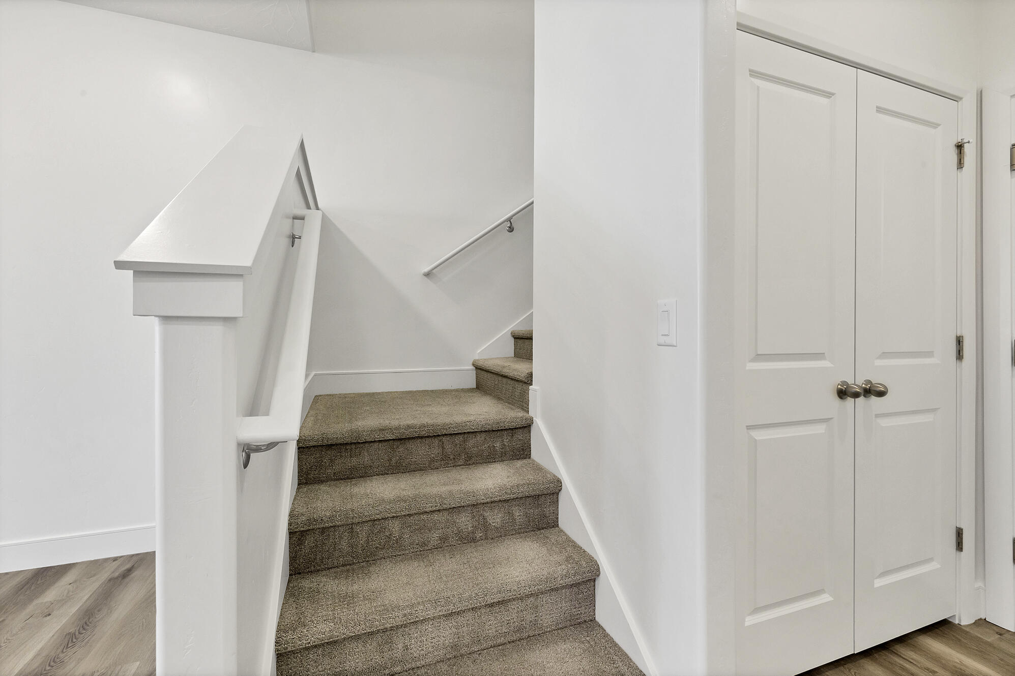 AZALEA TOWNHOMES - Residential