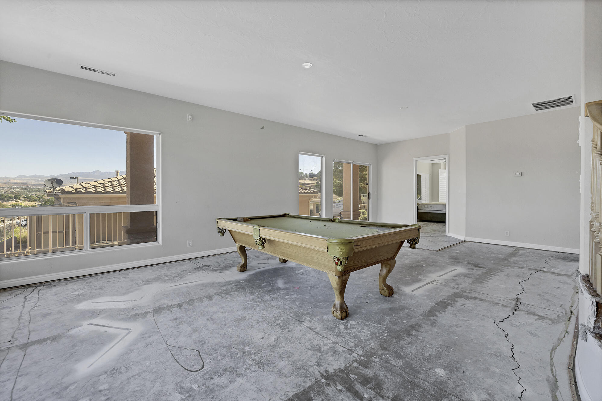 TAMARACK RIDGE ESTATES - Residential