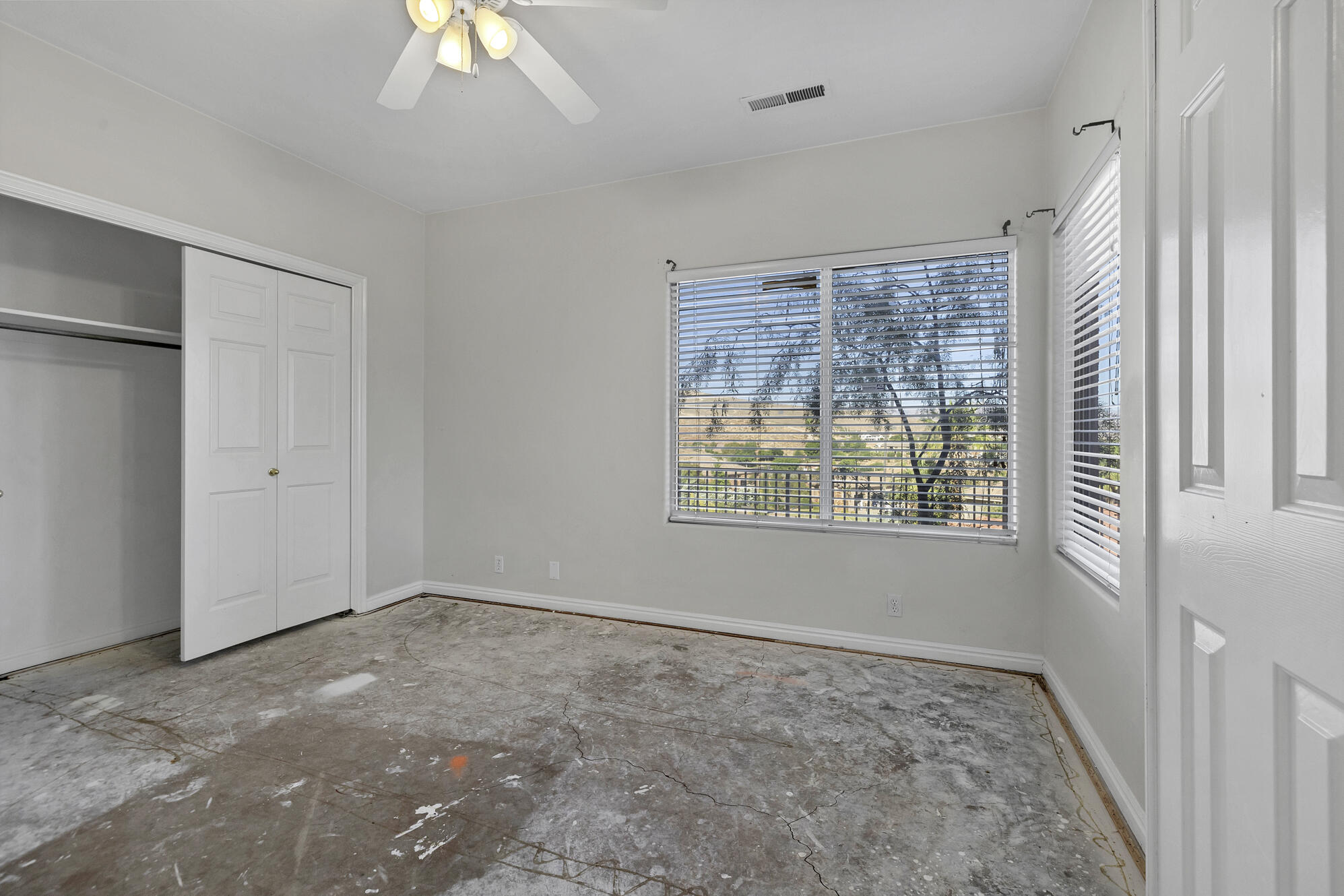 TAMARACK RIDGE ESTATES - Residential