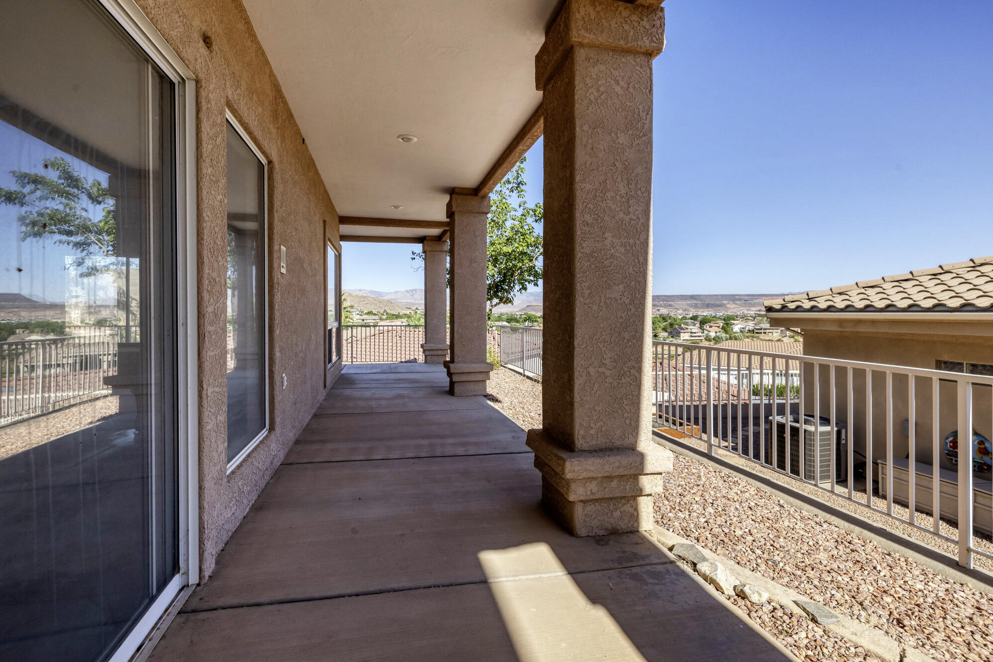 TAMARACK RIDGE ESTATES - Residential
