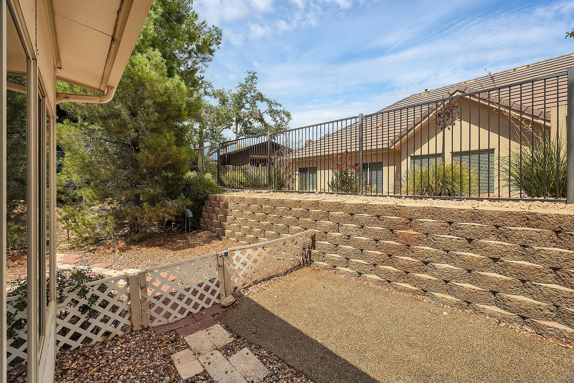 BLOOMINGTON COUNTRY CLUB - Residential