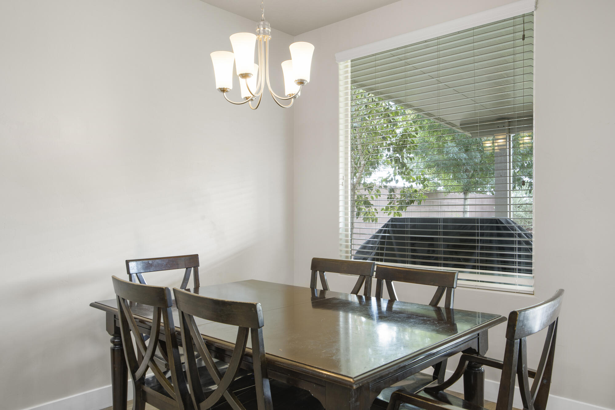 DESERT CREST - Residential