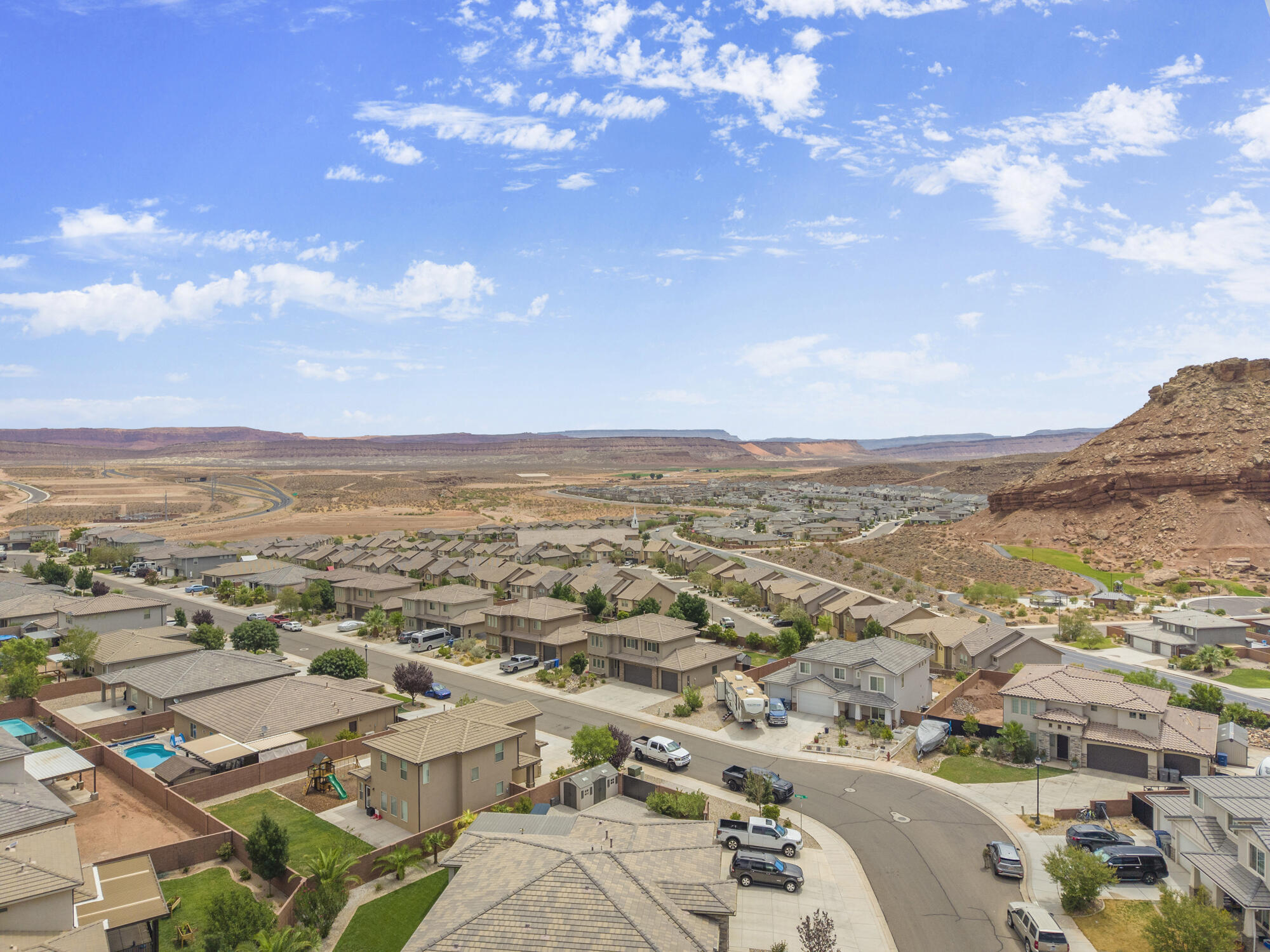 DESERT CREST - Residential