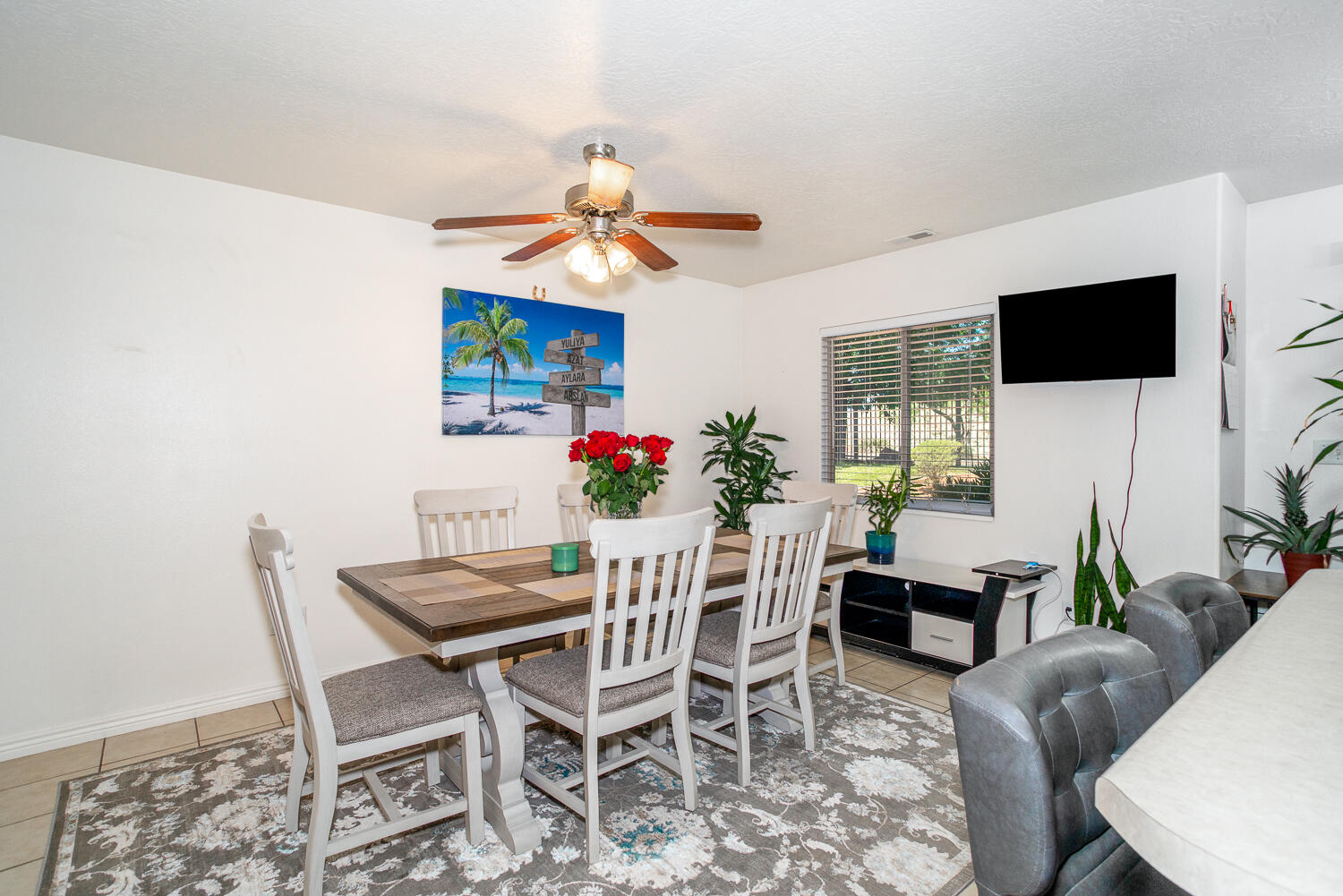 HIDDEN VALLEY TOWN HOMES - Residential