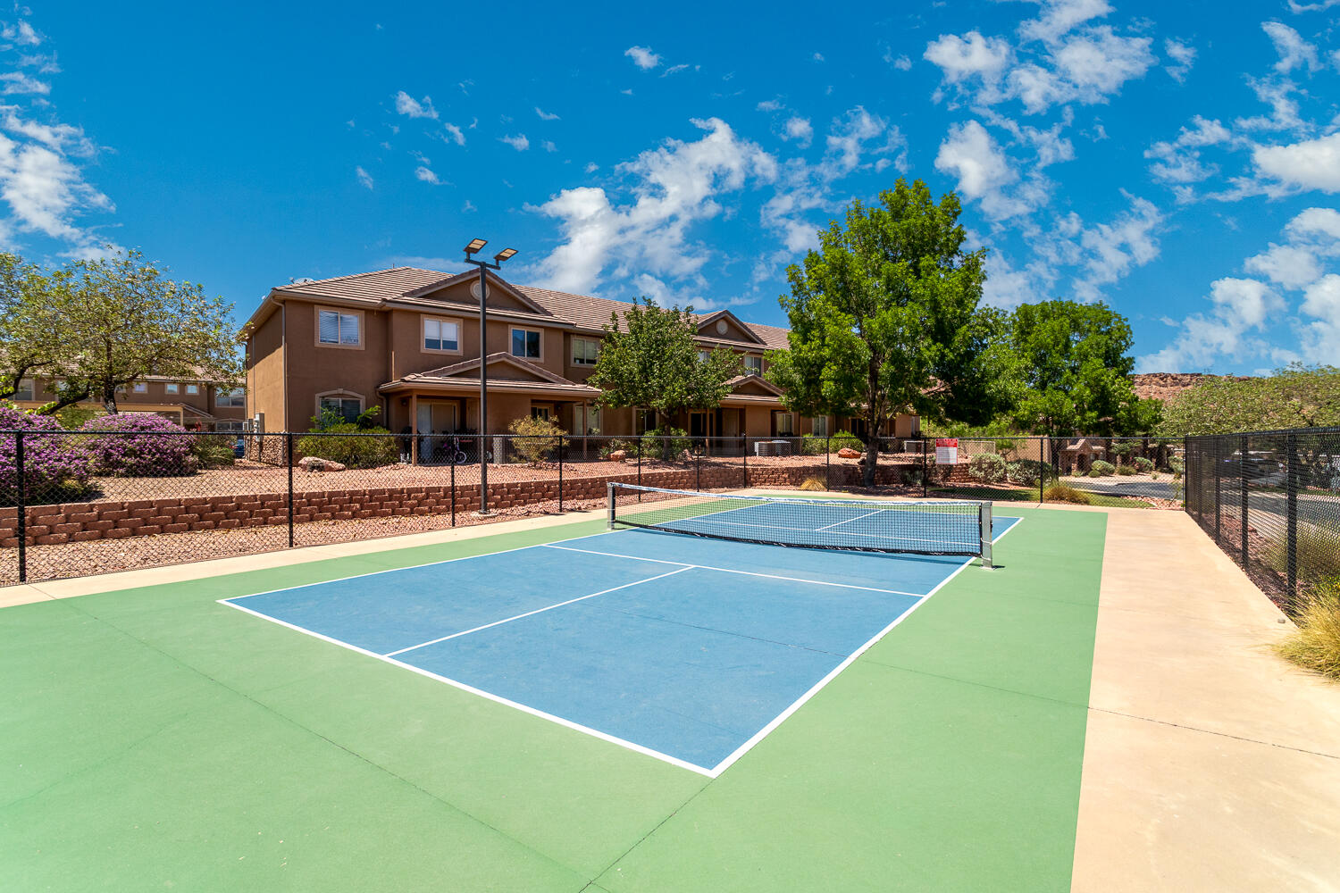 HIDDEN VALLEY TOWN HOMES - Residential