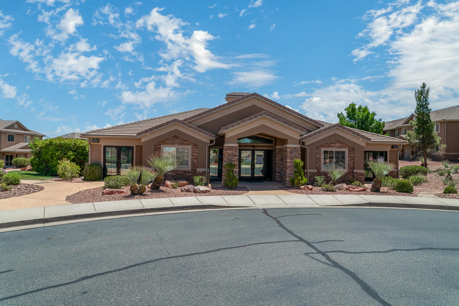 HIDDEN VALLEY TOWN HOMES - Residential