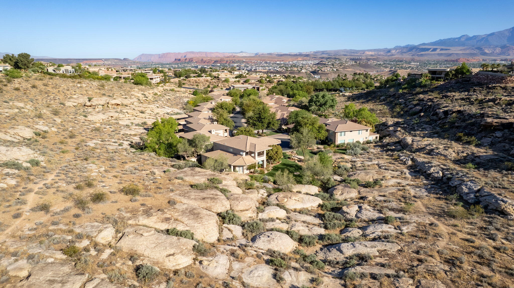 STONE CLIFF TOWNHOMES - Residential