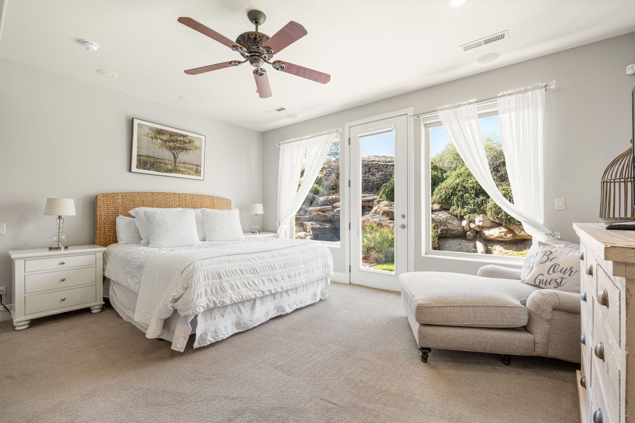 STONE CLIFF TOWNHOMES - Residential