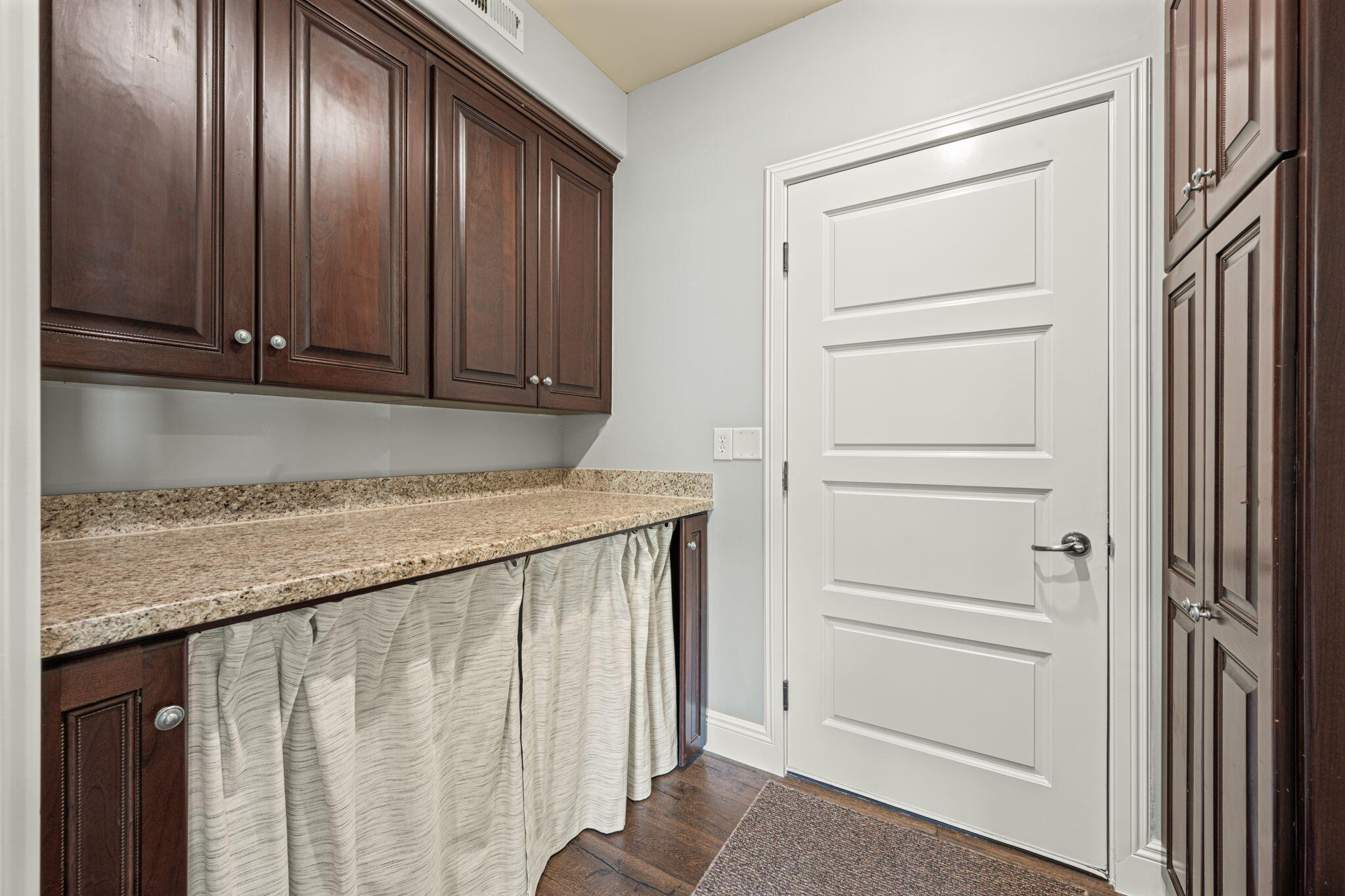 STONE CLIFF TOWNHOMES - Residential