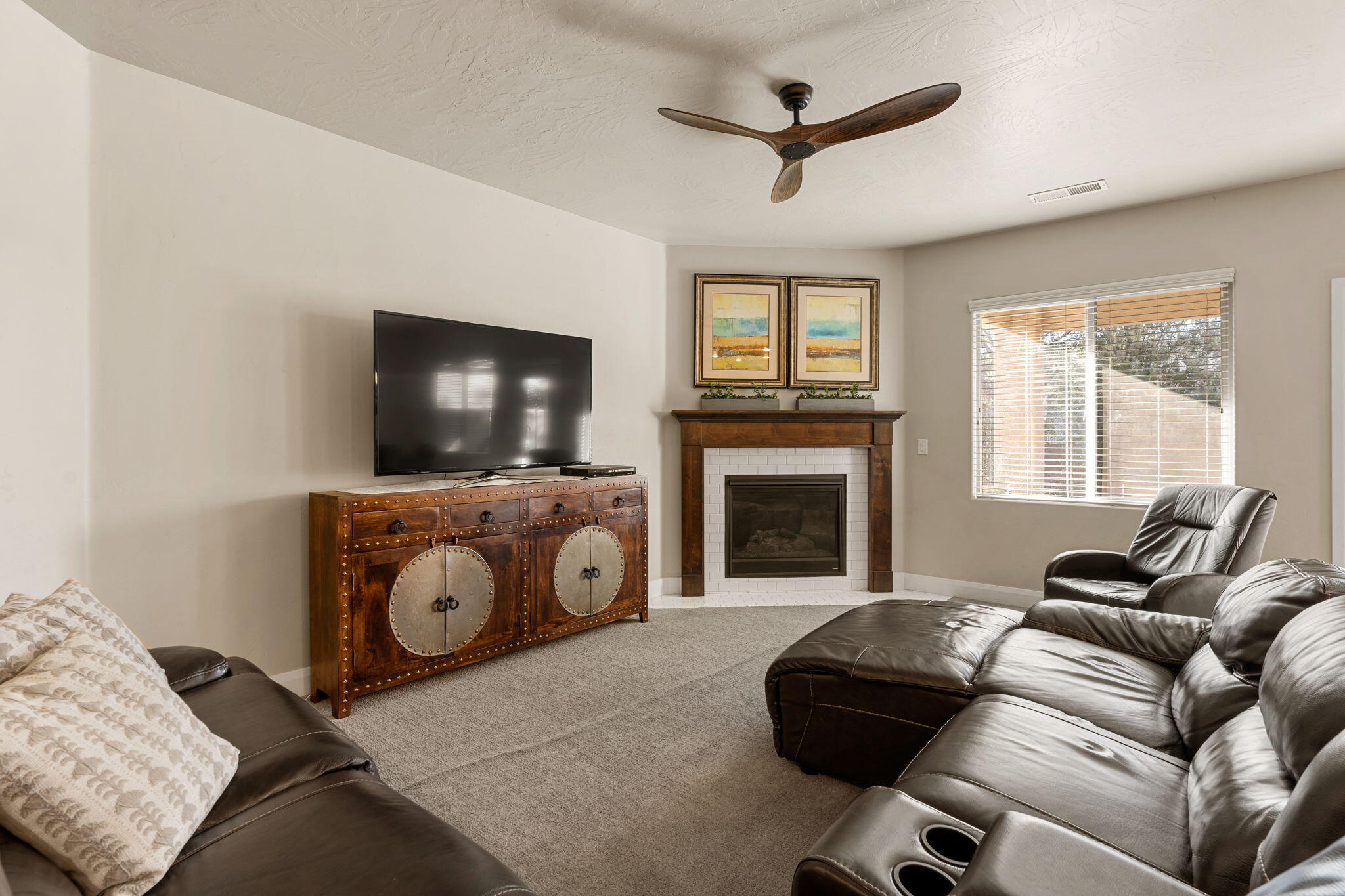 BOULDER SPRINGS VILLAS - Residential