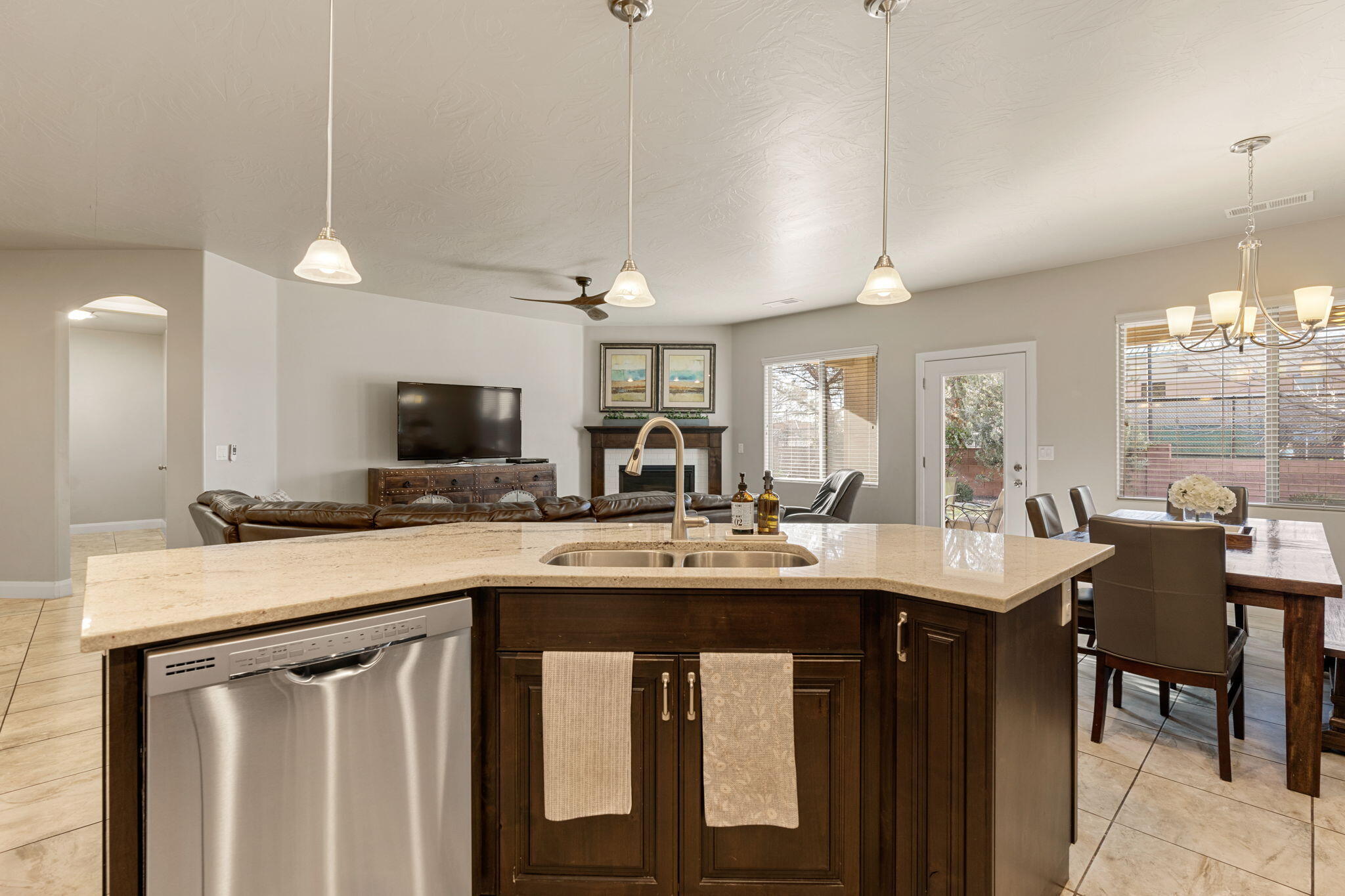 BOULDER SPRINGS VILLAS - Residential