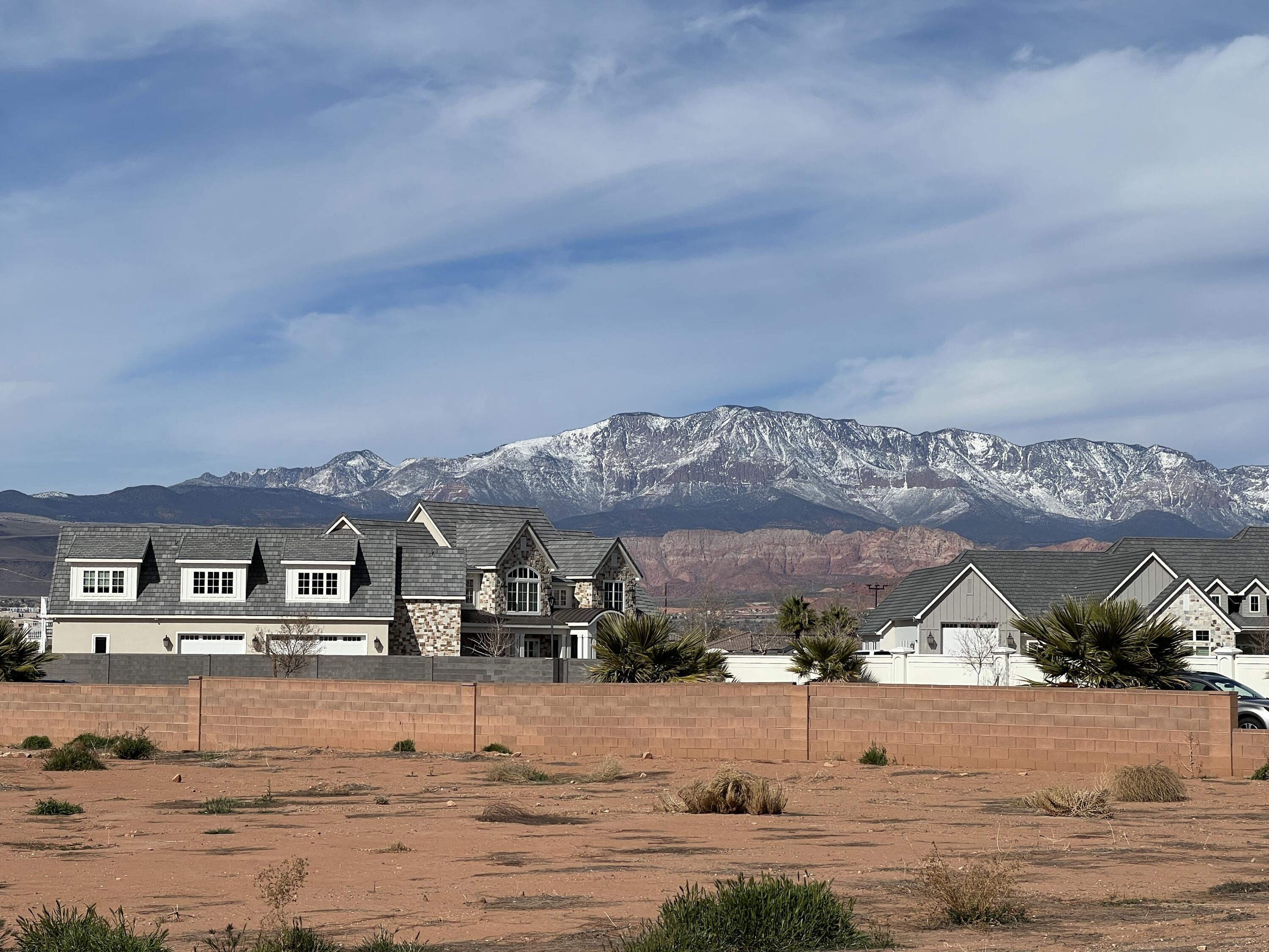 Huge, beautiful luxury lot in Temple View Subdivision. Plenty of room for RV garage, pool, sport court or AUD building.  Potential rezoning for commercial. Bring your own builder.