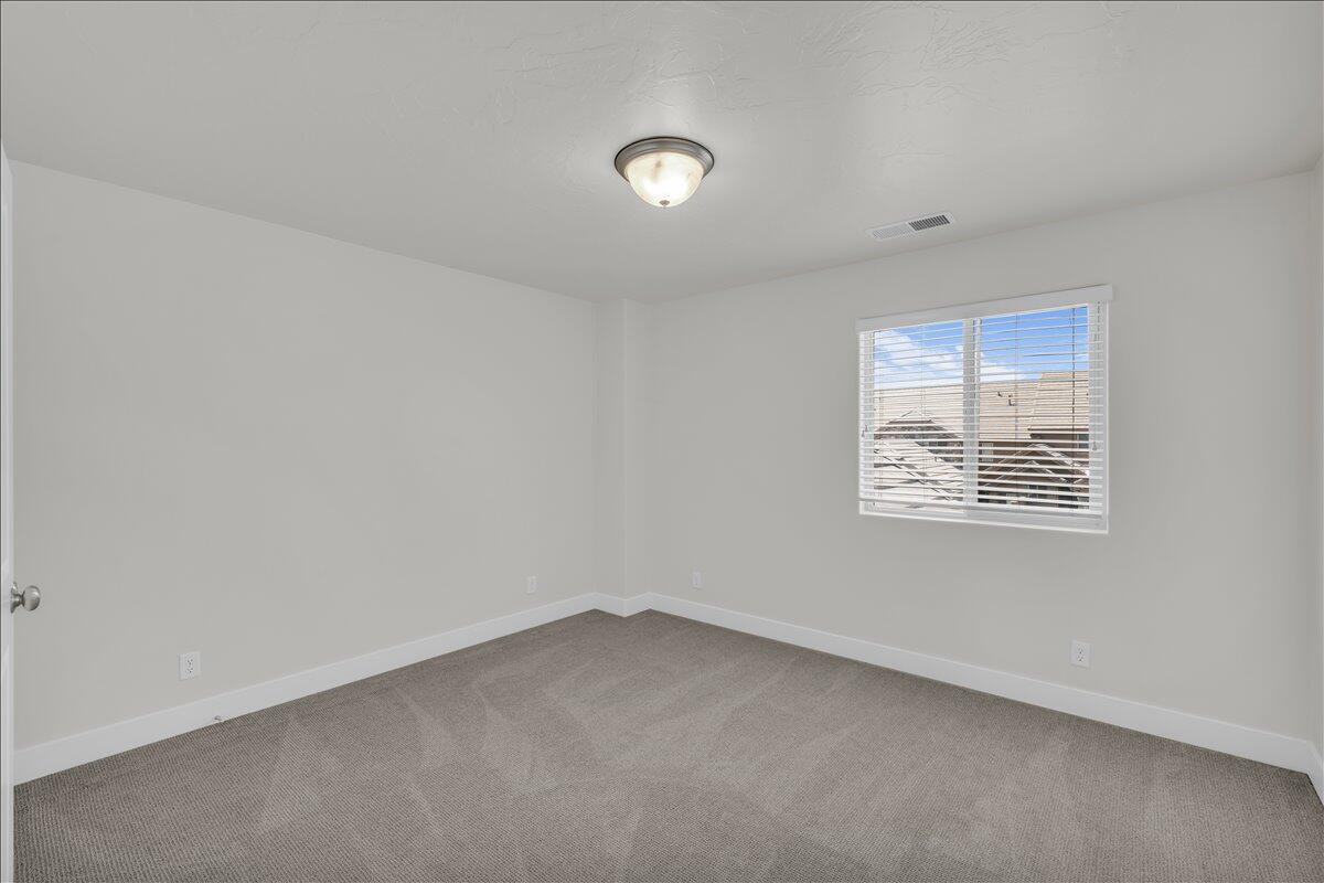 CORAL RIDGE TOWNHOMES - Residential
