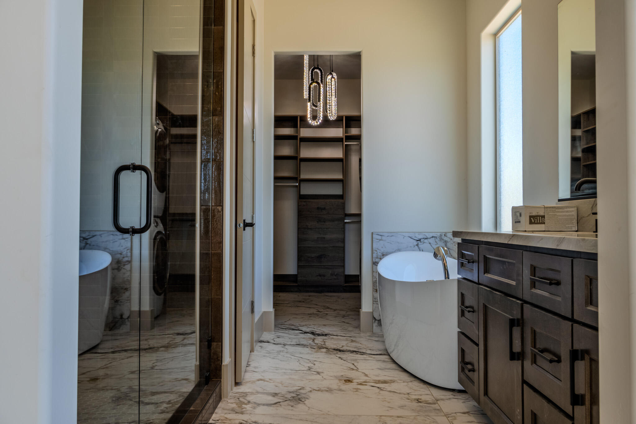 MOUNTAIN VIEW ESTATES - Residential