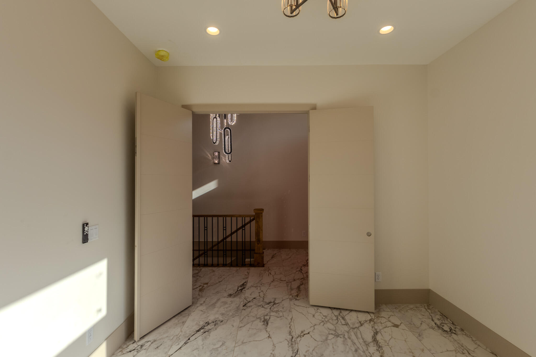 MOUNTAIN VIEW ESTATES - Residential