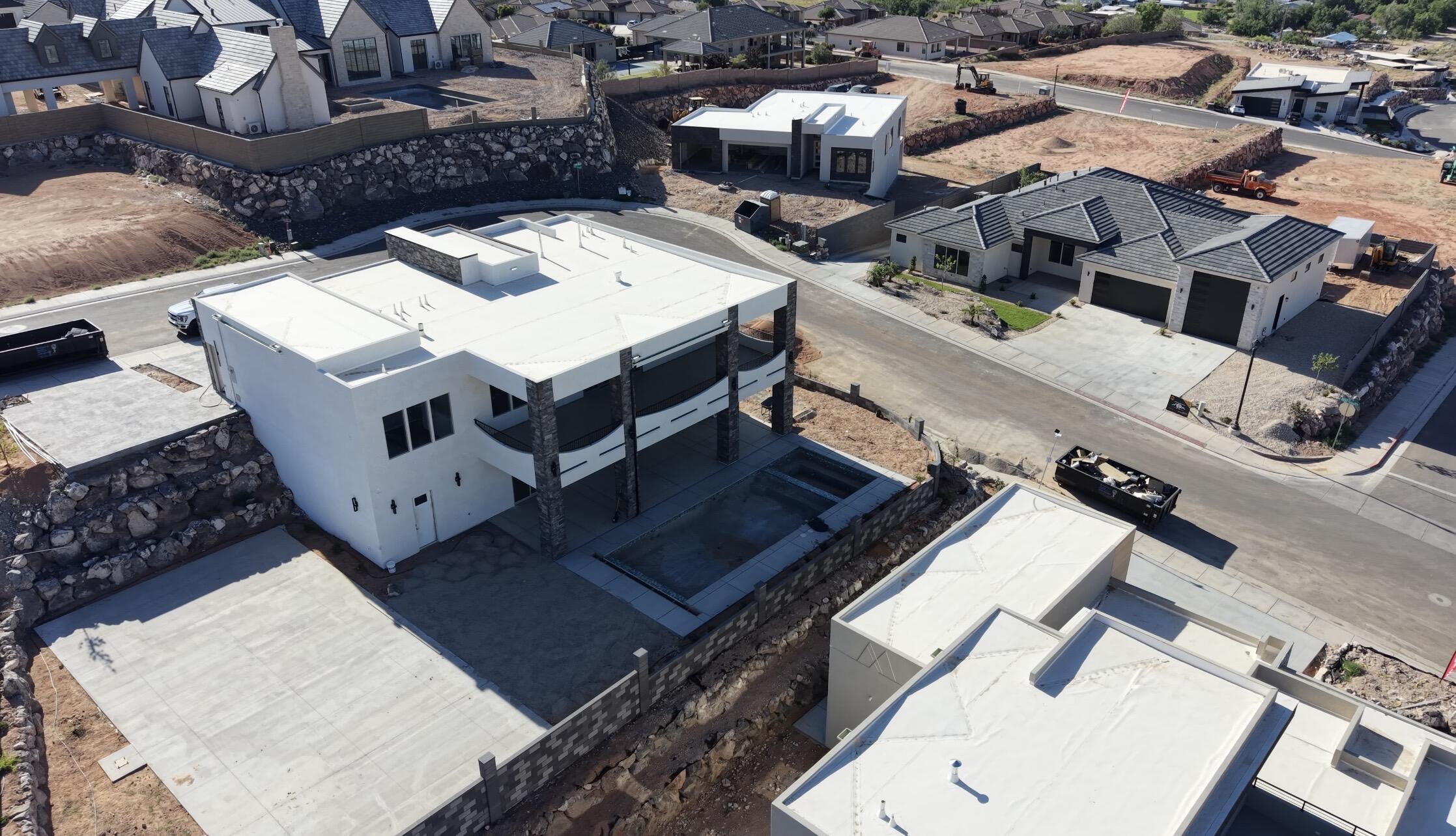 MOUNTAIN VIEW ESTATES - Residential