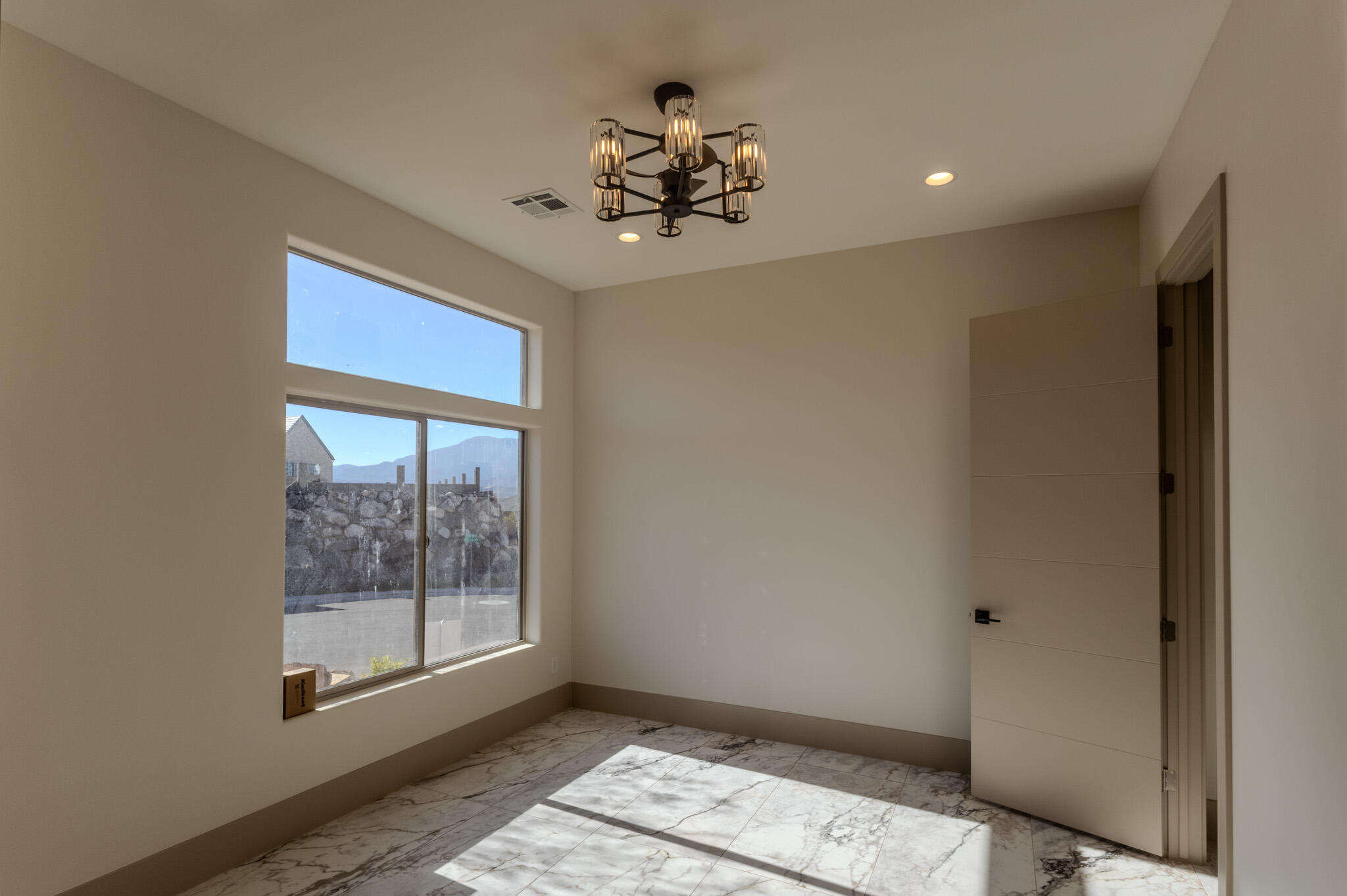 MOUNTAIN VIEW ESTATES - Residential