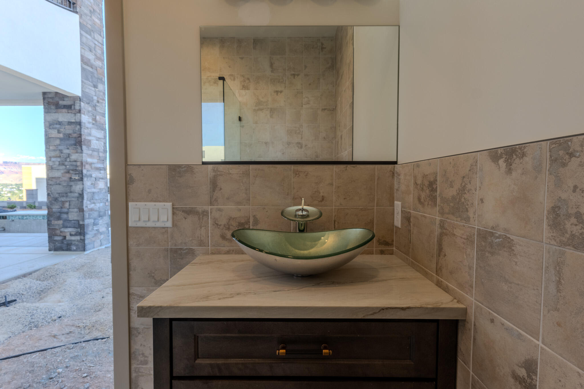 MOUNTAIN VIEW ESTATES - Residential