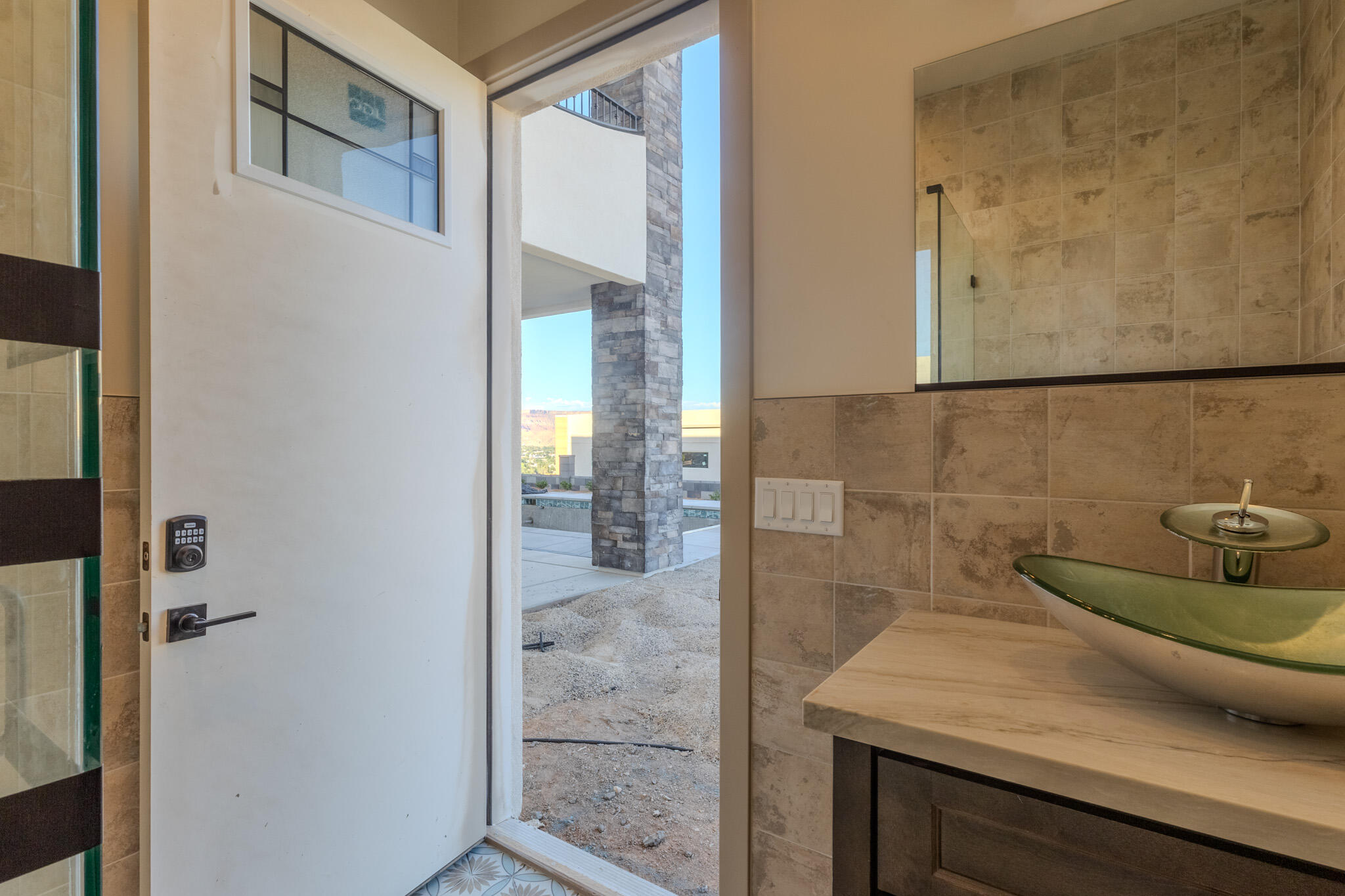 MOUNTAIN VIEW ESTATES - Residential