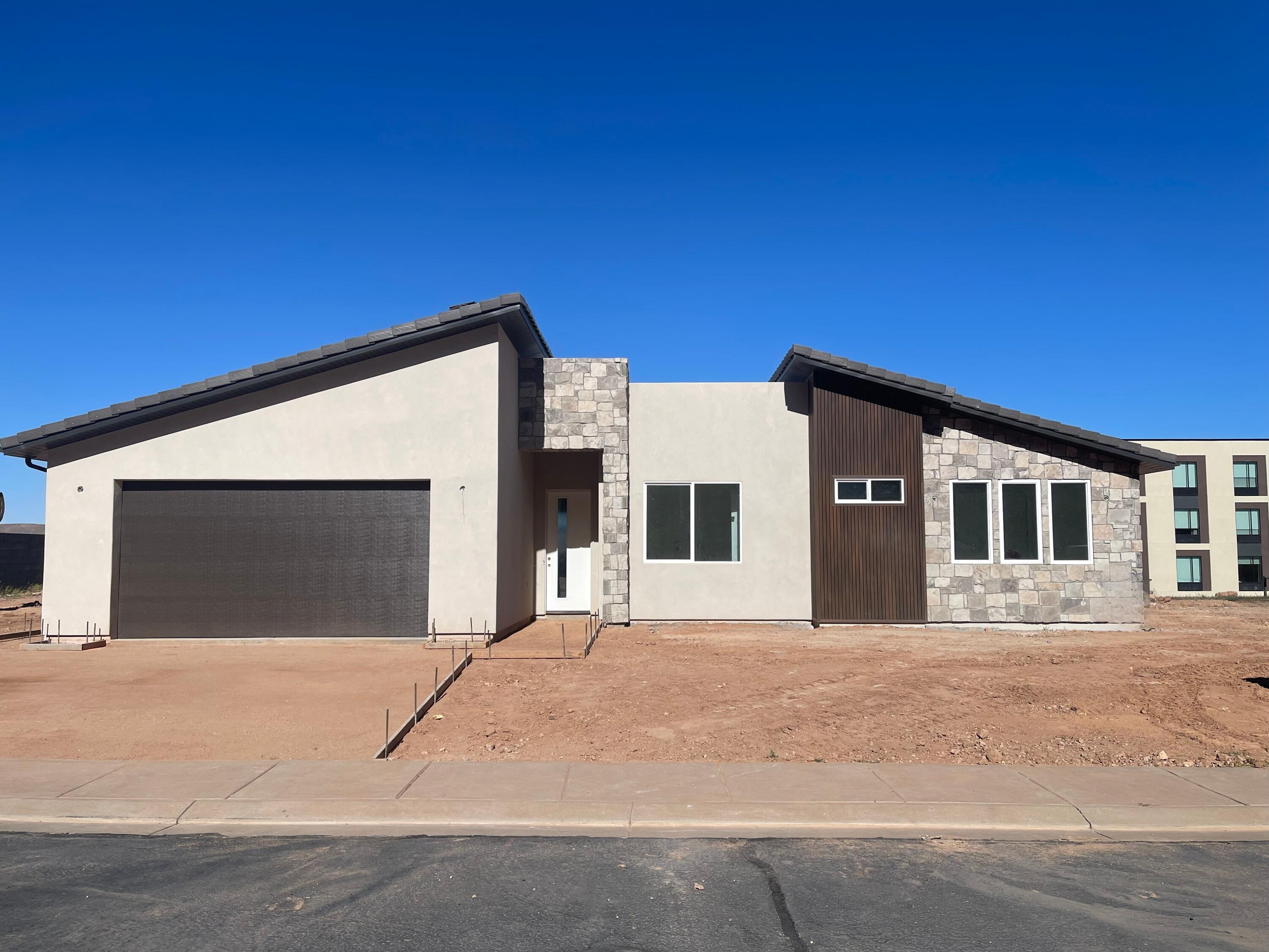 Modern single level home close to Zion National Park! Brand new 3 bedroom 2 bath home with views from every angle!