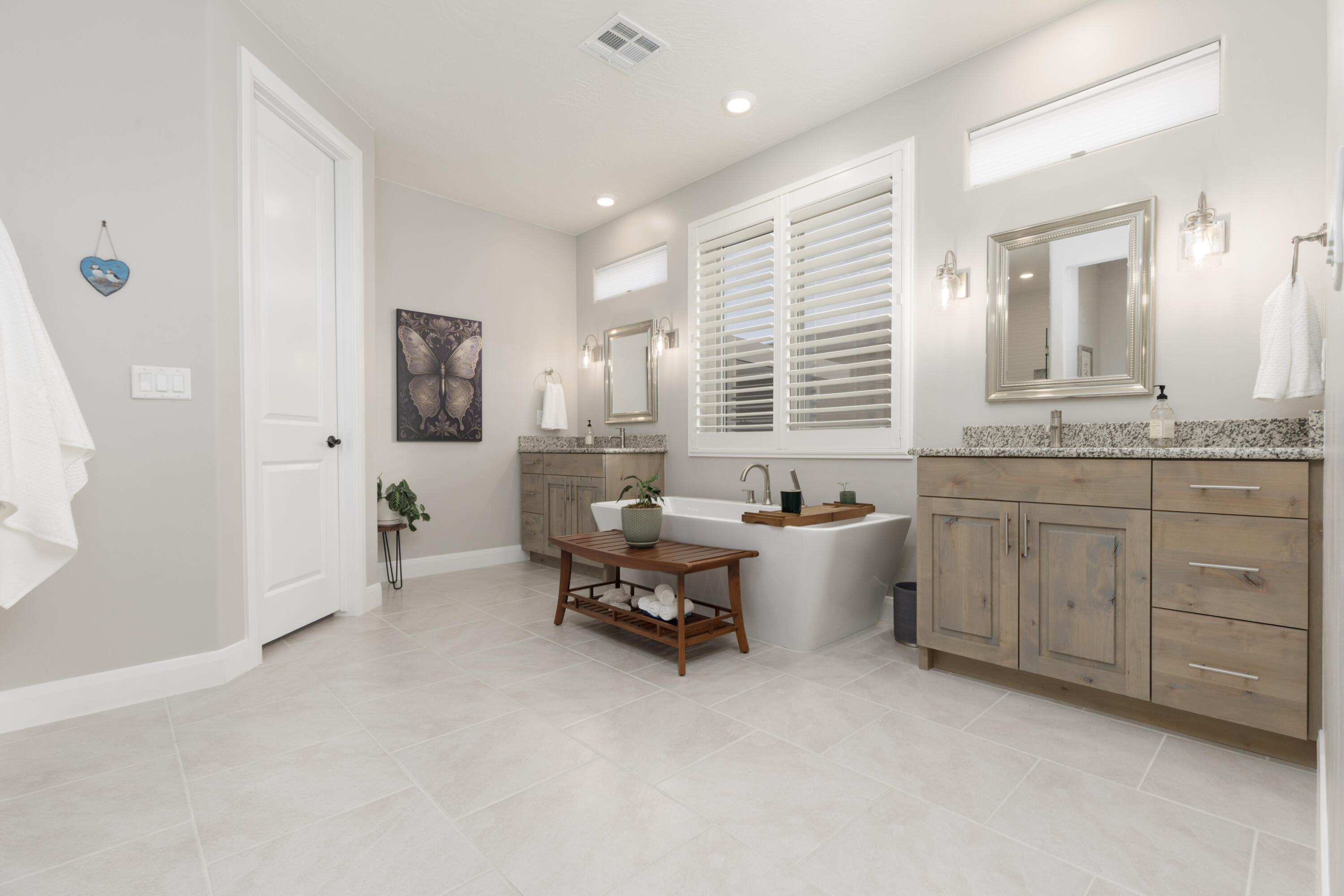 VIEWS AT CORAL CANYON - Residential