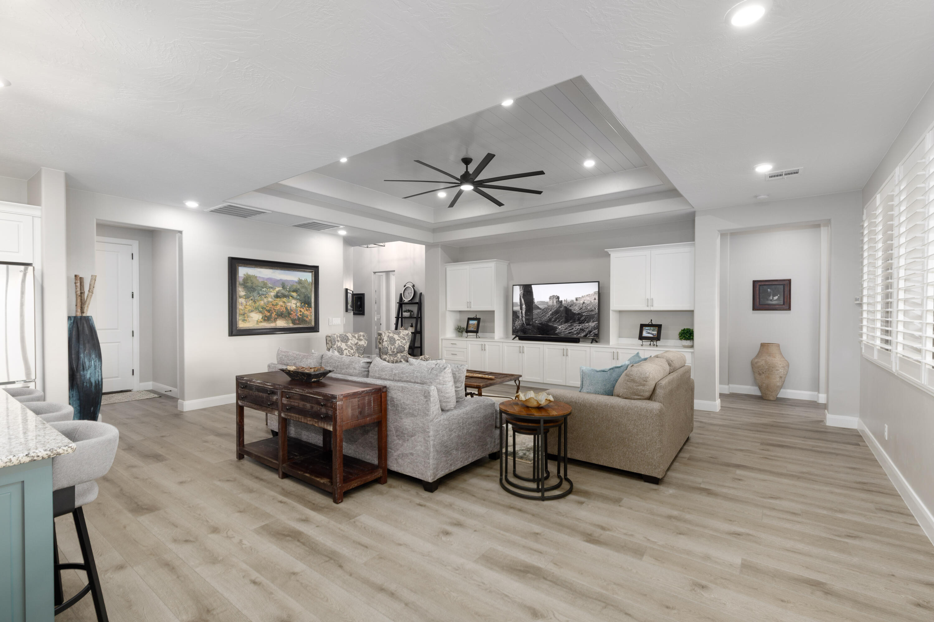 VIEWS AT CORAL CANYON - Residential