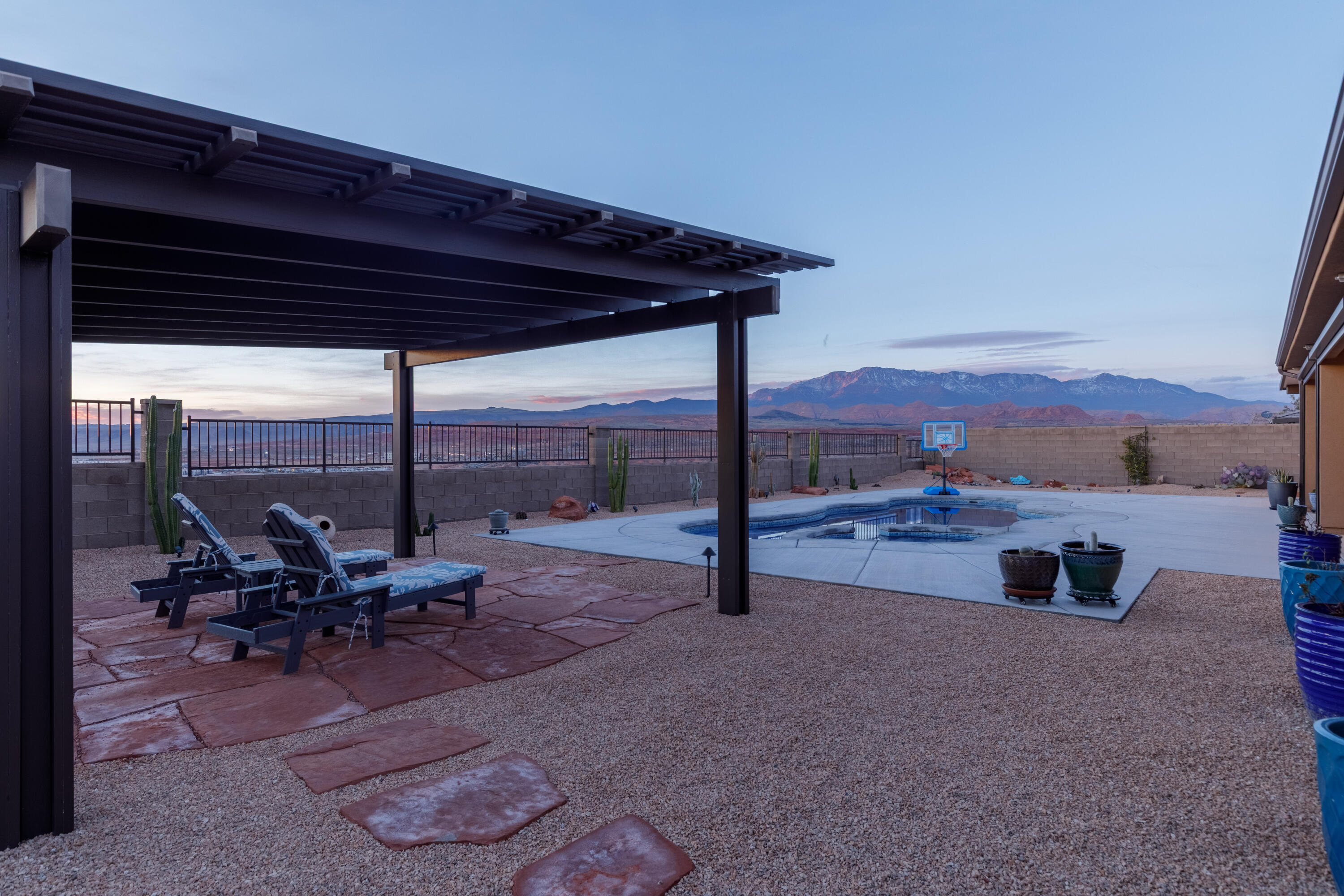 VIEWS AT CORAL CANYON - Residential