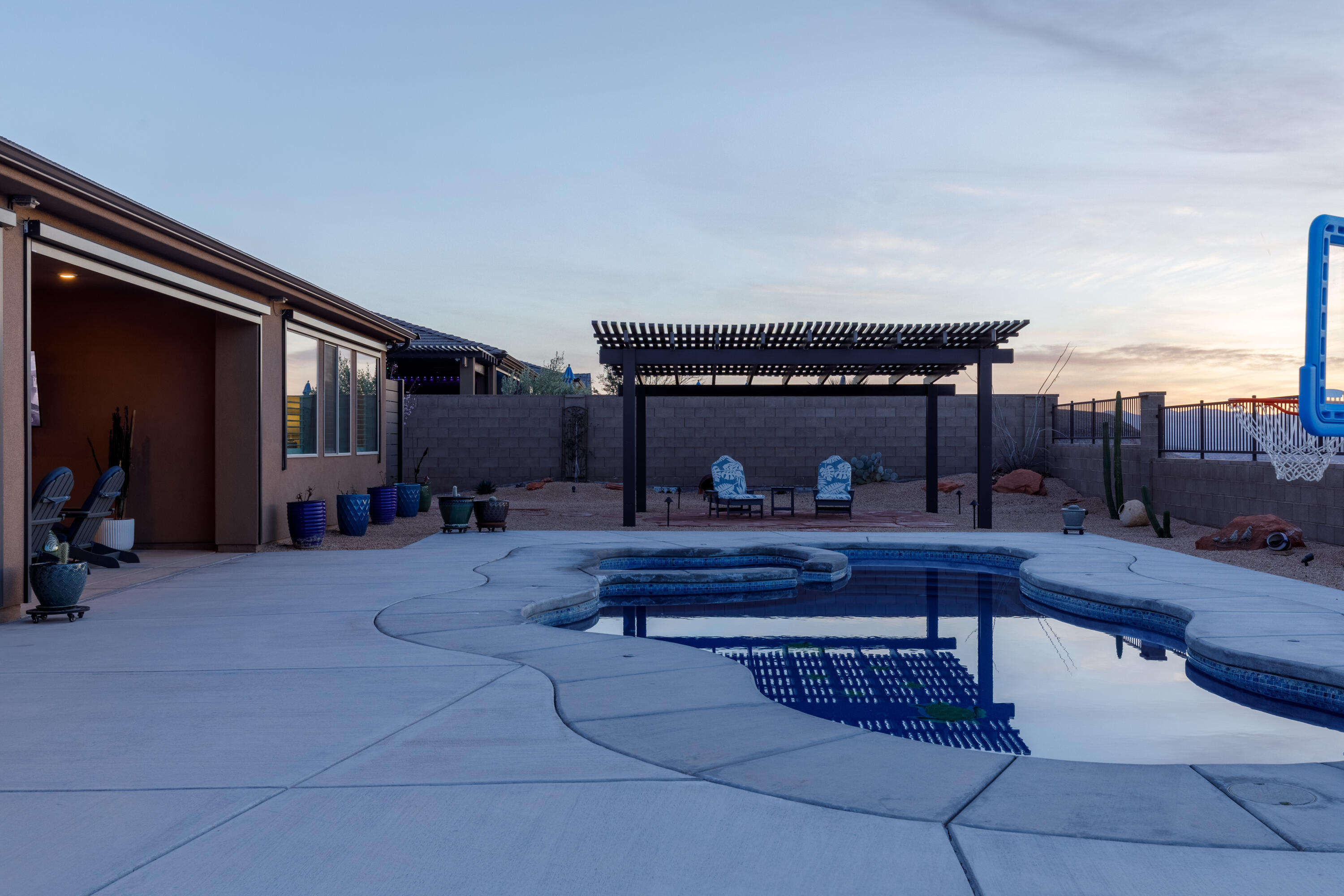 VIEWS AT CORAL CANYON - Residential