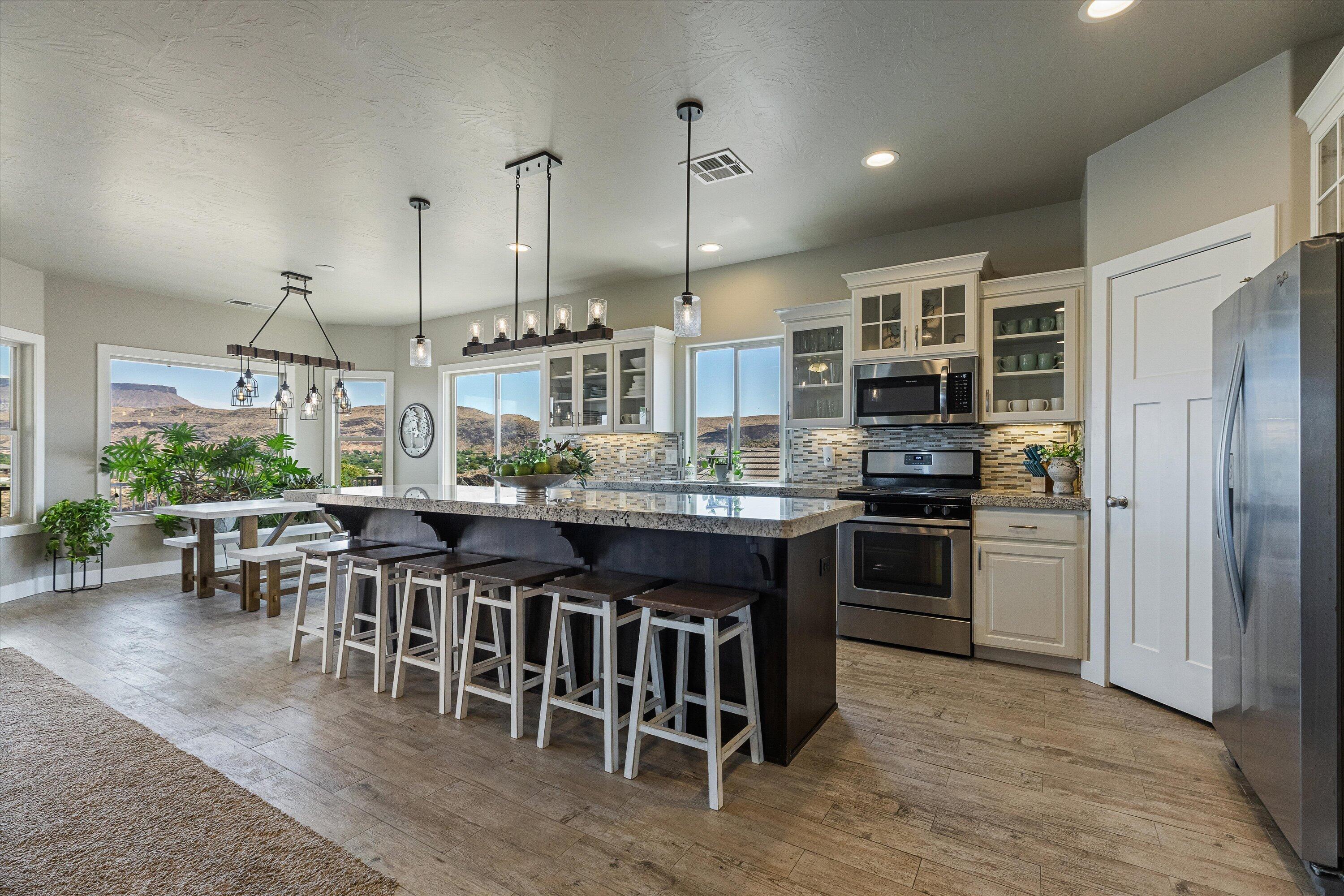 SUNSET RIDGE - Residential