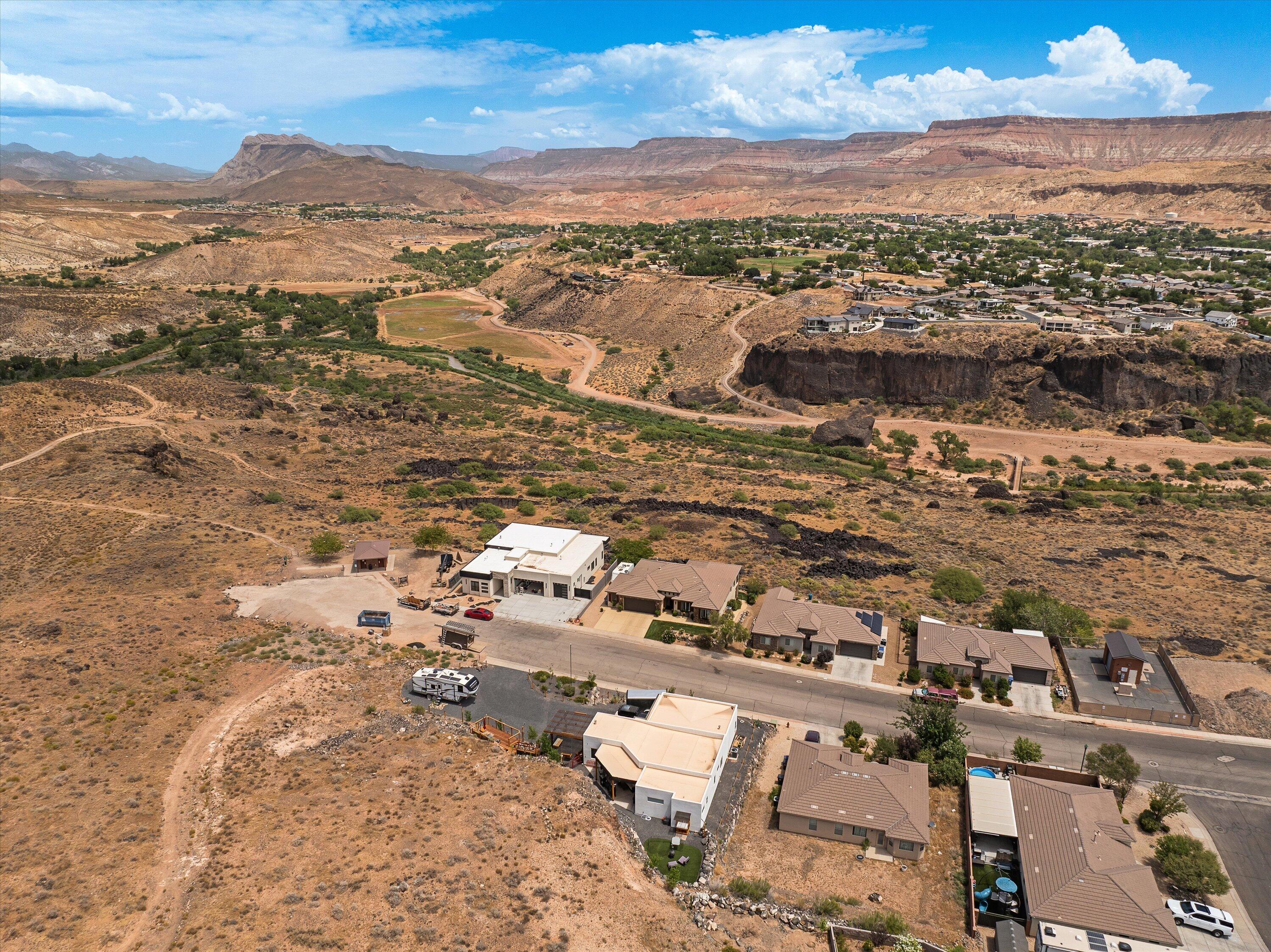 SUNSET RIDGE - Residential