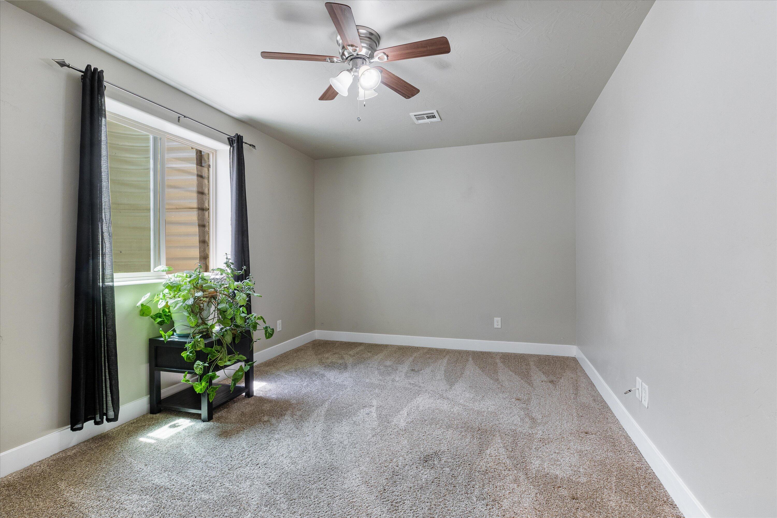 SUNSET RIDGE - Residential