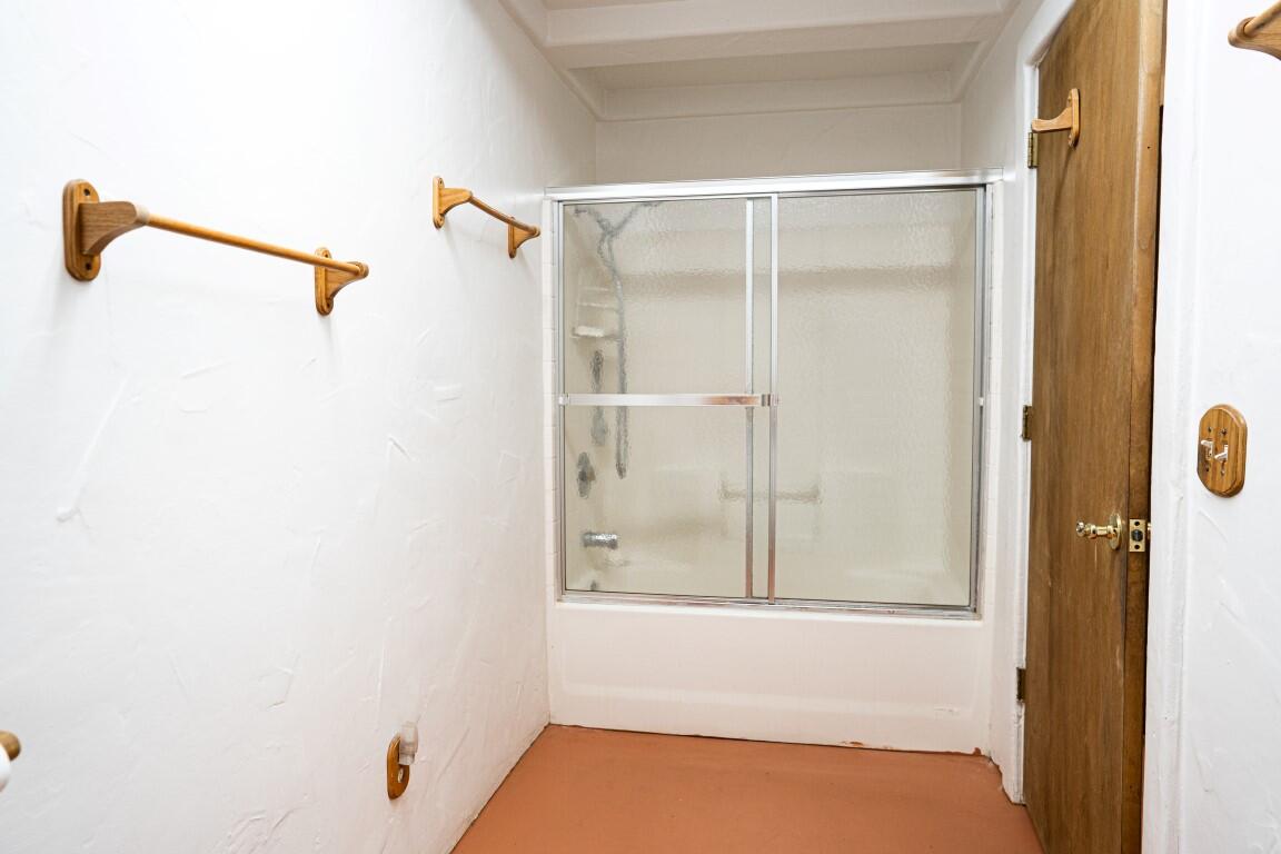 VIRGIN TOWNSITE - Residential