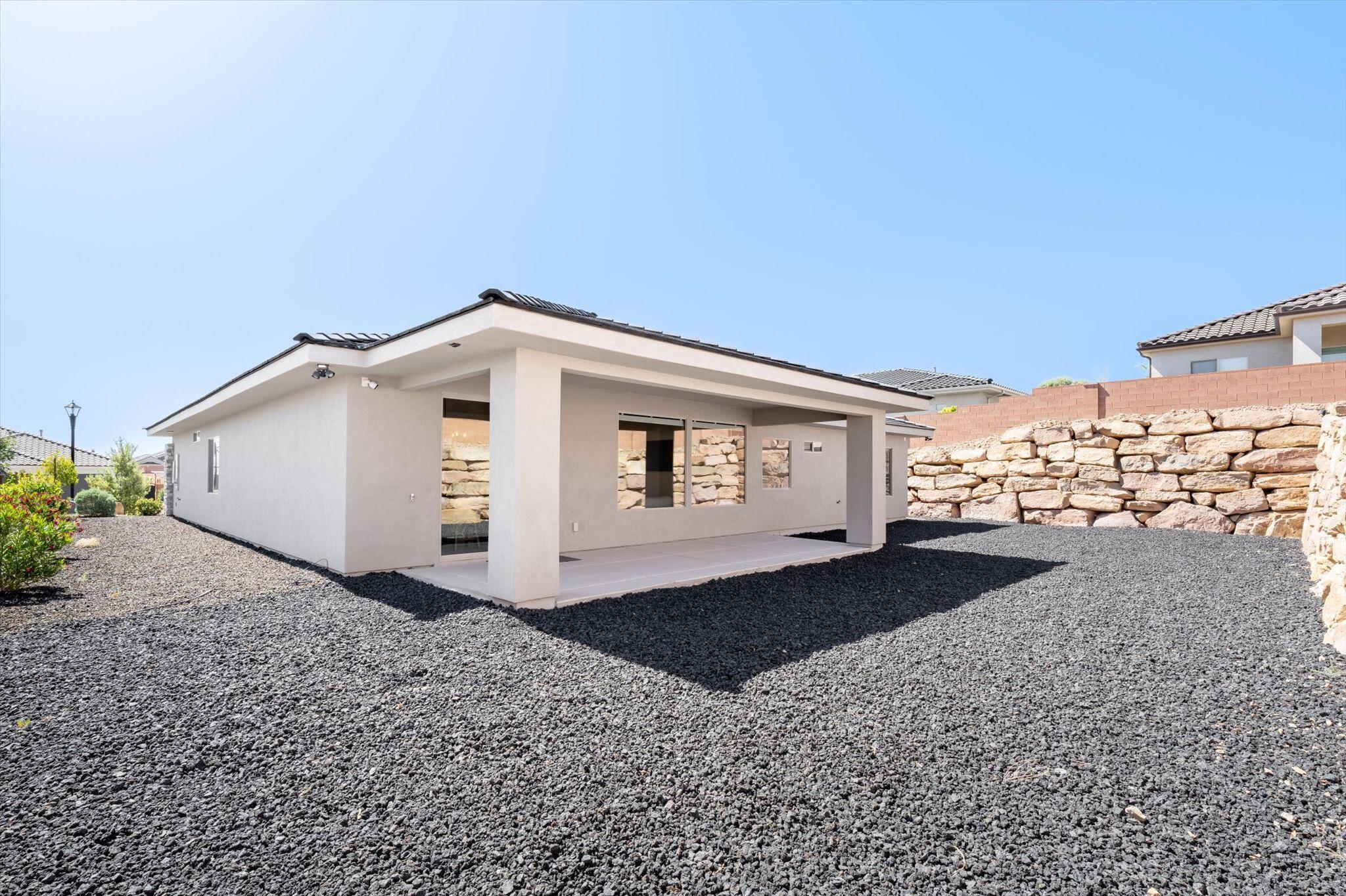 VARANO VISTAS AT DIVARIO - Residential
