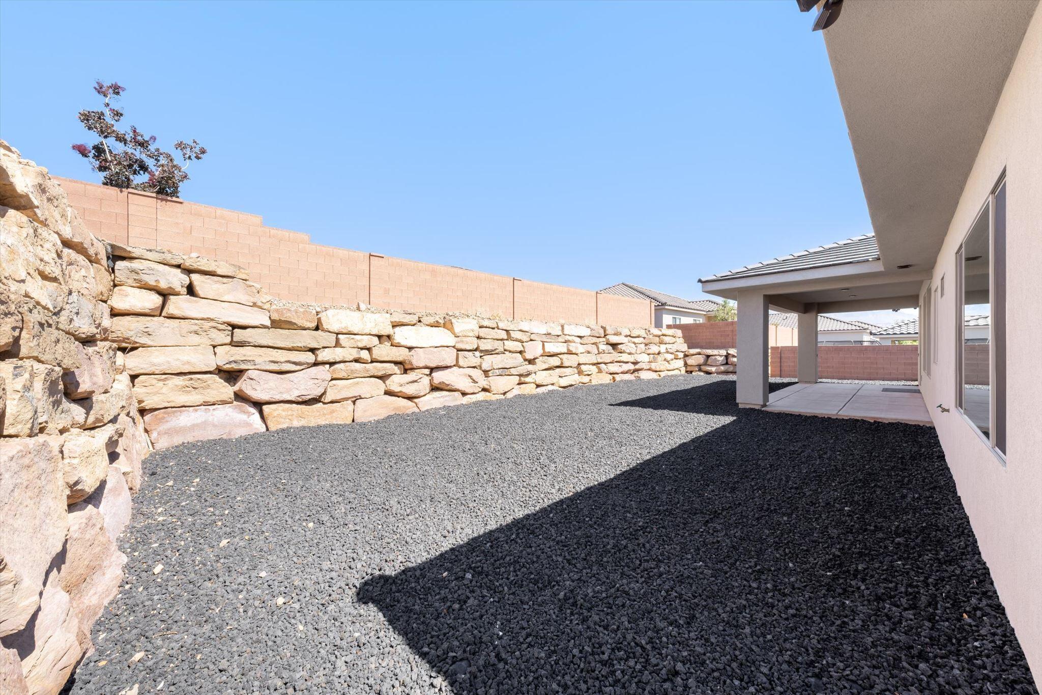 VARANO VISTAS AT DIVARIO - Residential