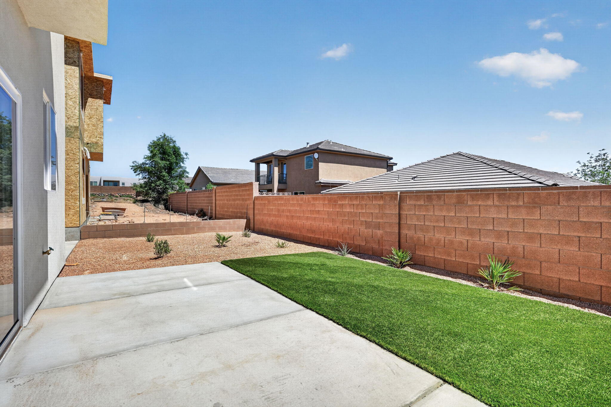 HURRICANE HOLLOW - Residential