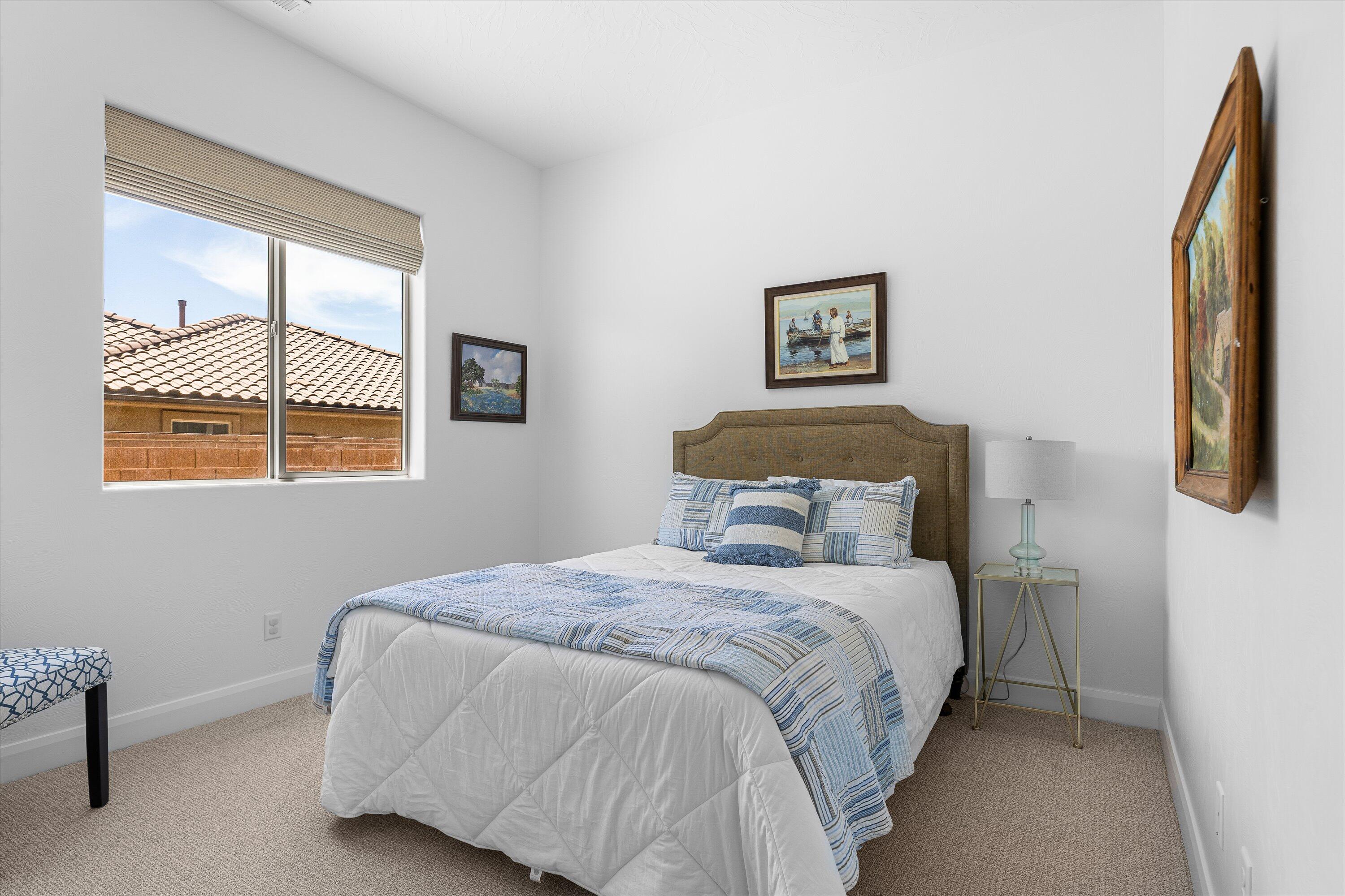 SILVERSTONE AT GREEN SPRINGS - Residential