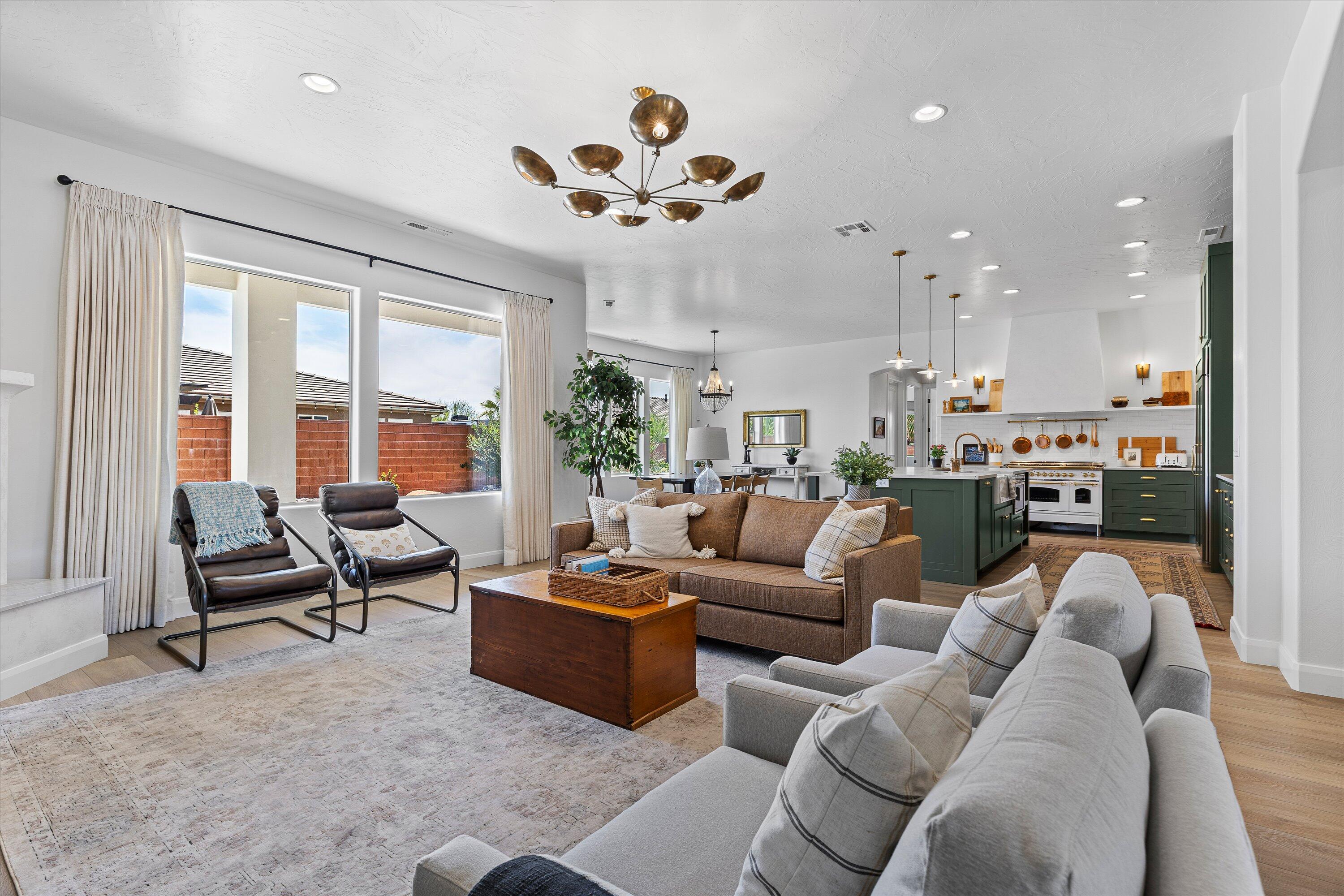 SILVERSTONE AT GREEN SPRINGS - Residential